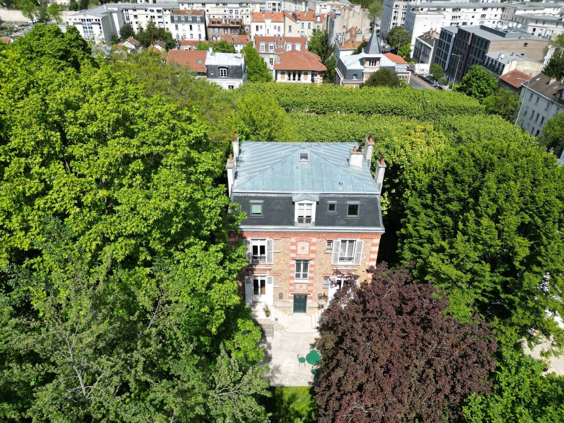 5 Bedroom Villa/Townhouse's Image 13