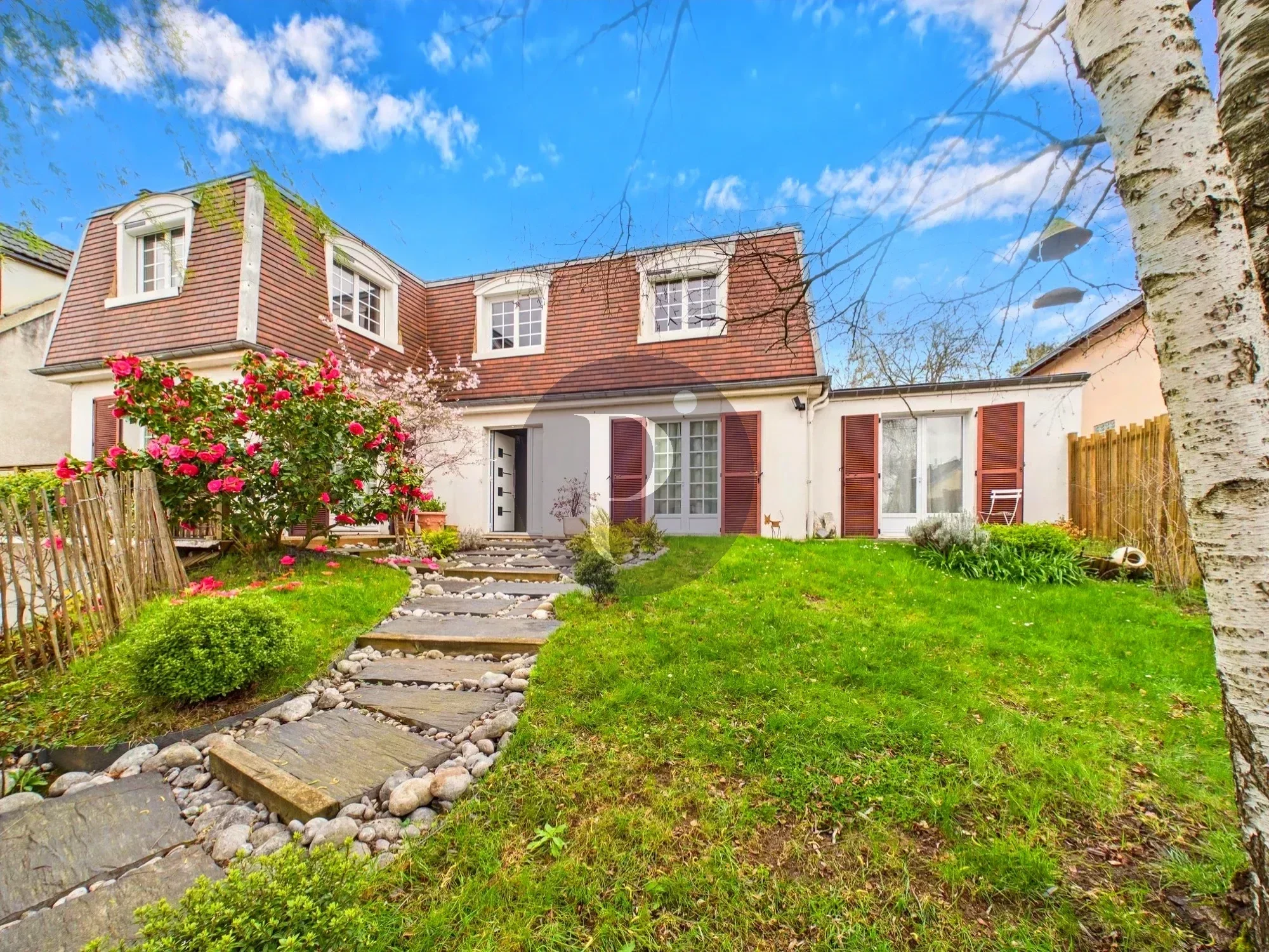 vente-maison-8-pieces-verrieres-le-buisson-85793713