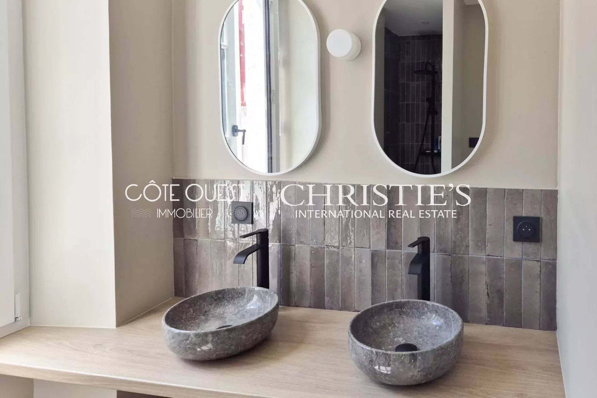 4 Bedroom Apartment/Flat's Image 6