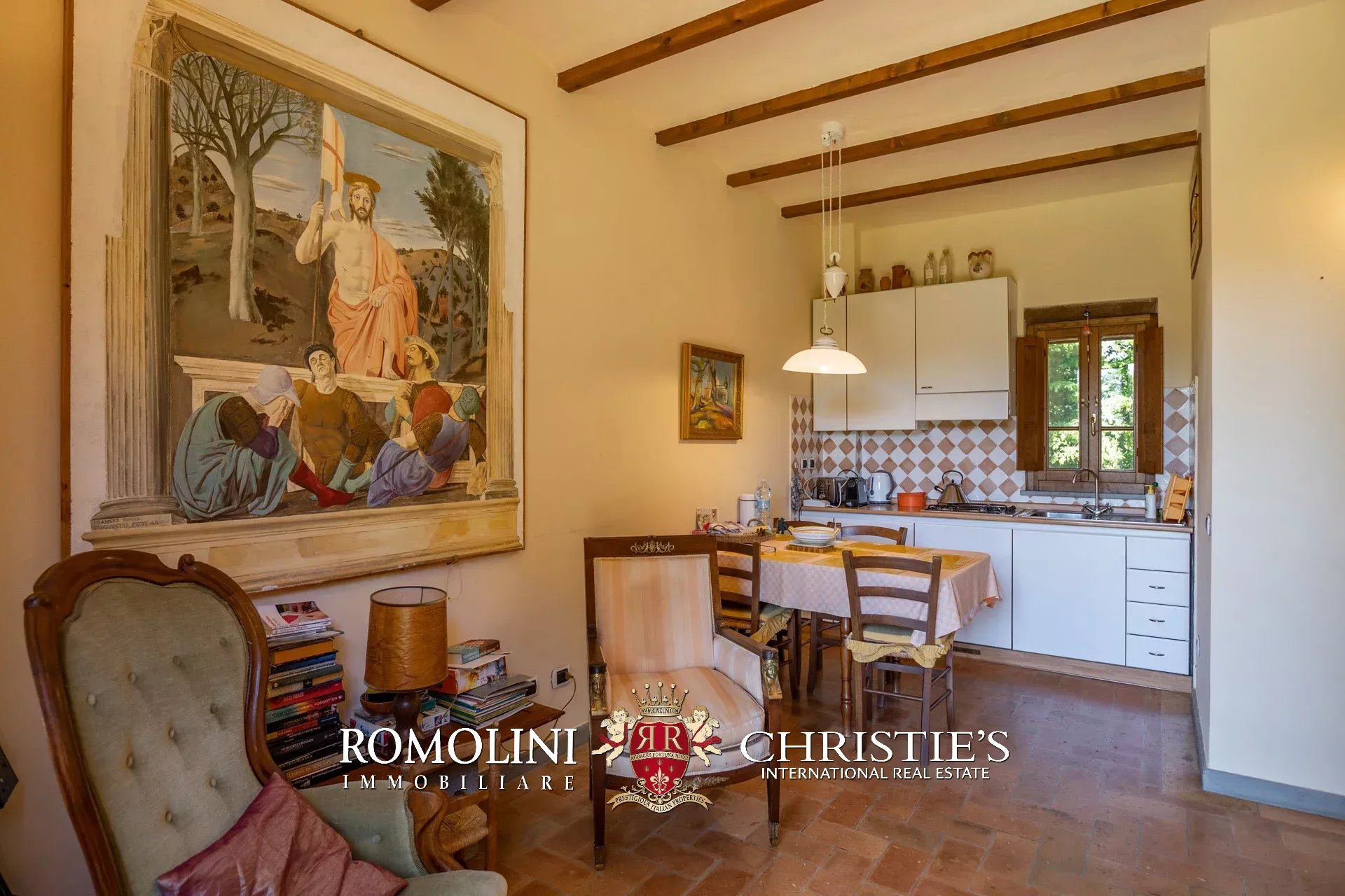 8 Bedroom Villa/Townhouse's Image 95