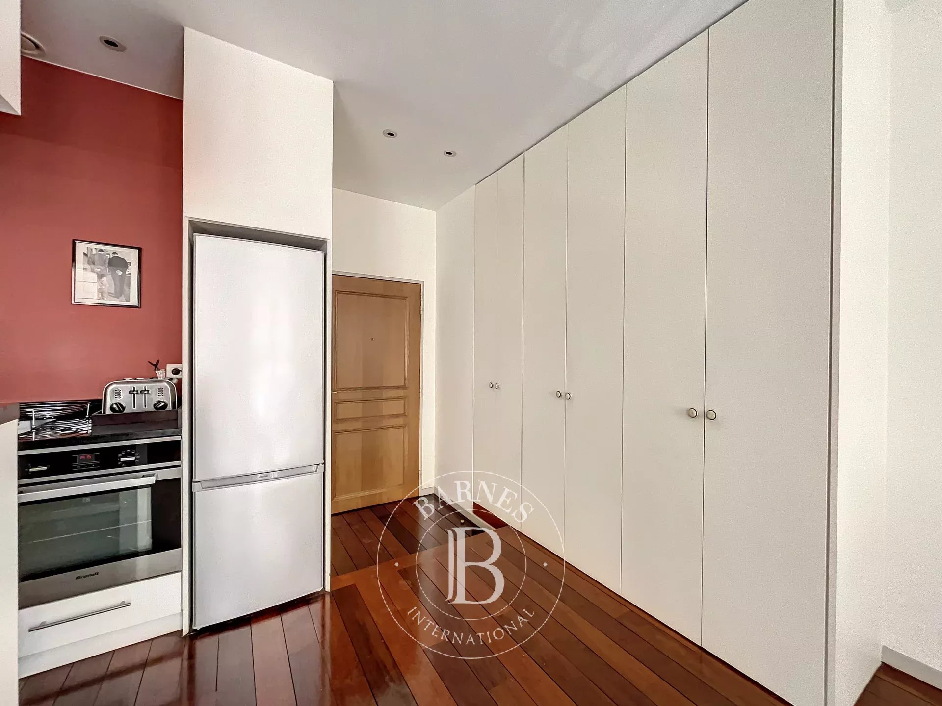 Daire Paris 8ème - picture 5