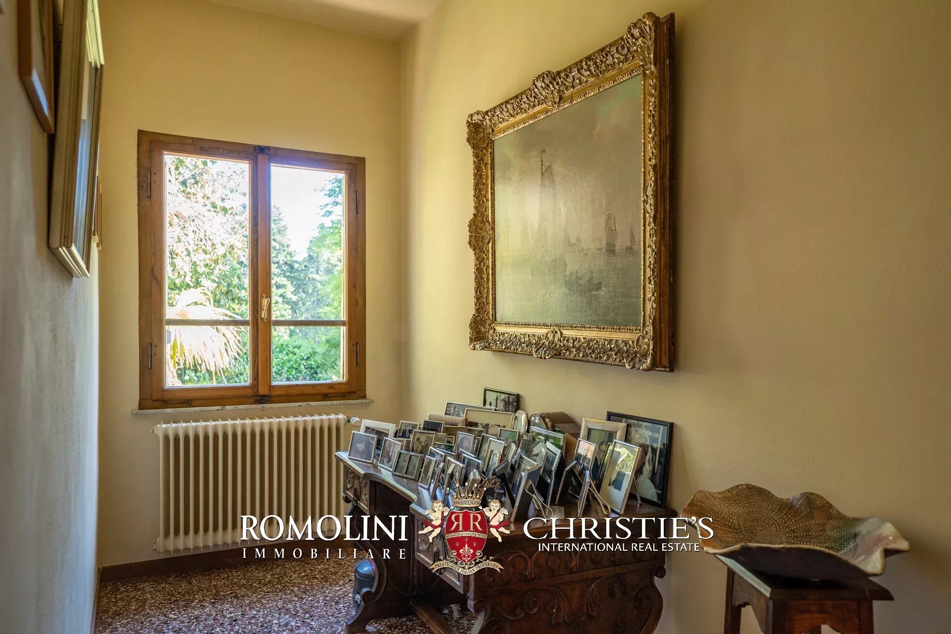 8 Bedroom Villa/Townhouse's Image 91