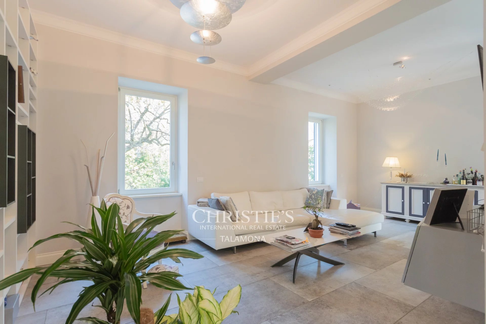 3 Bedroom Villa/Townhouse's Image 36