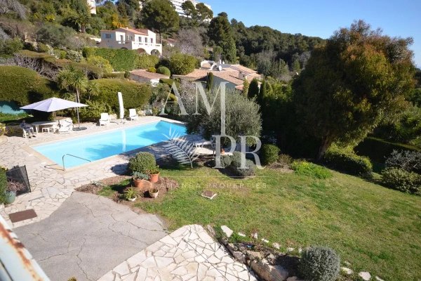 Luxury Dual-Villa Family Estate in Cannes | Sea View Legacy Property — photo 1