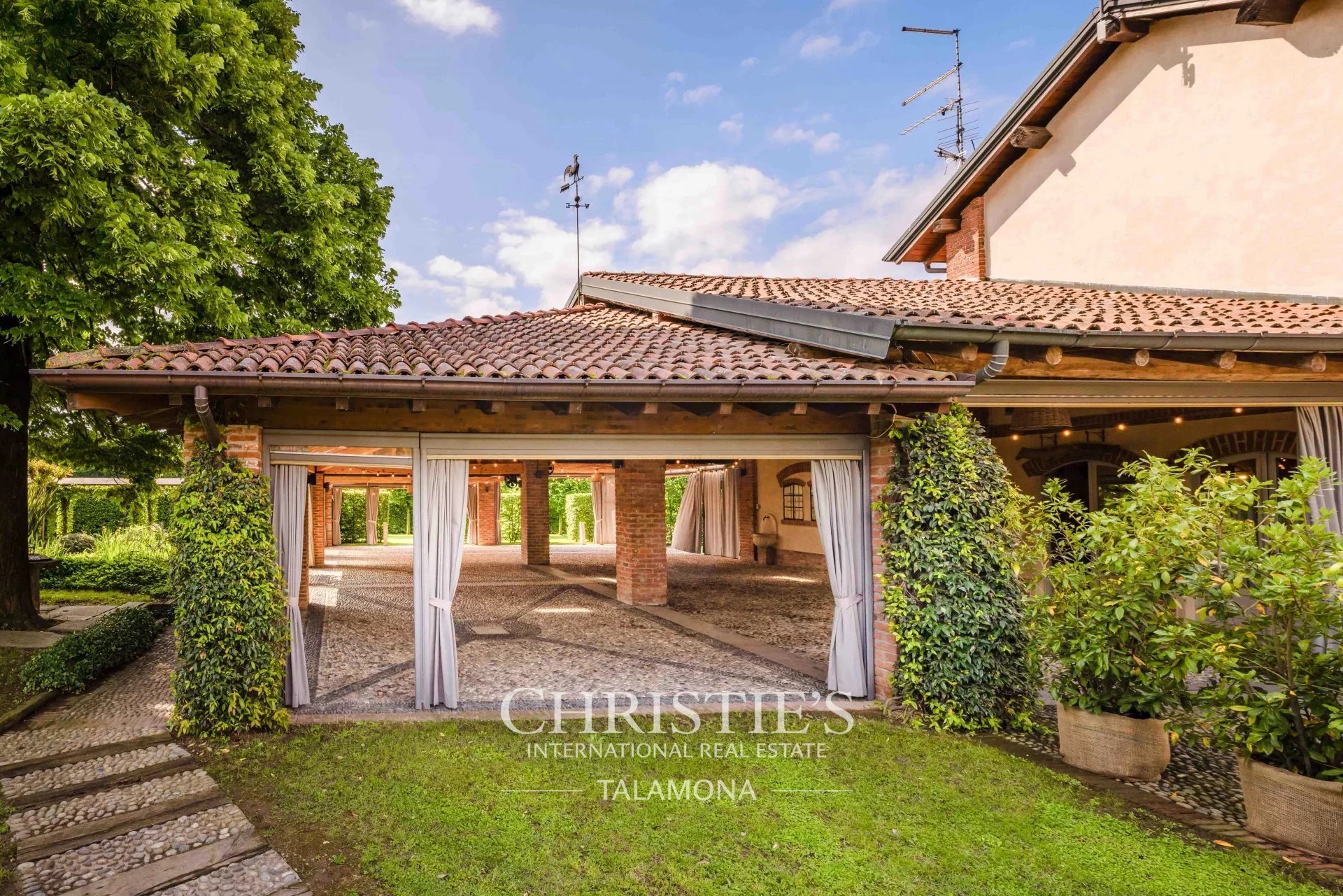 Villa/Townhouse's Image 3