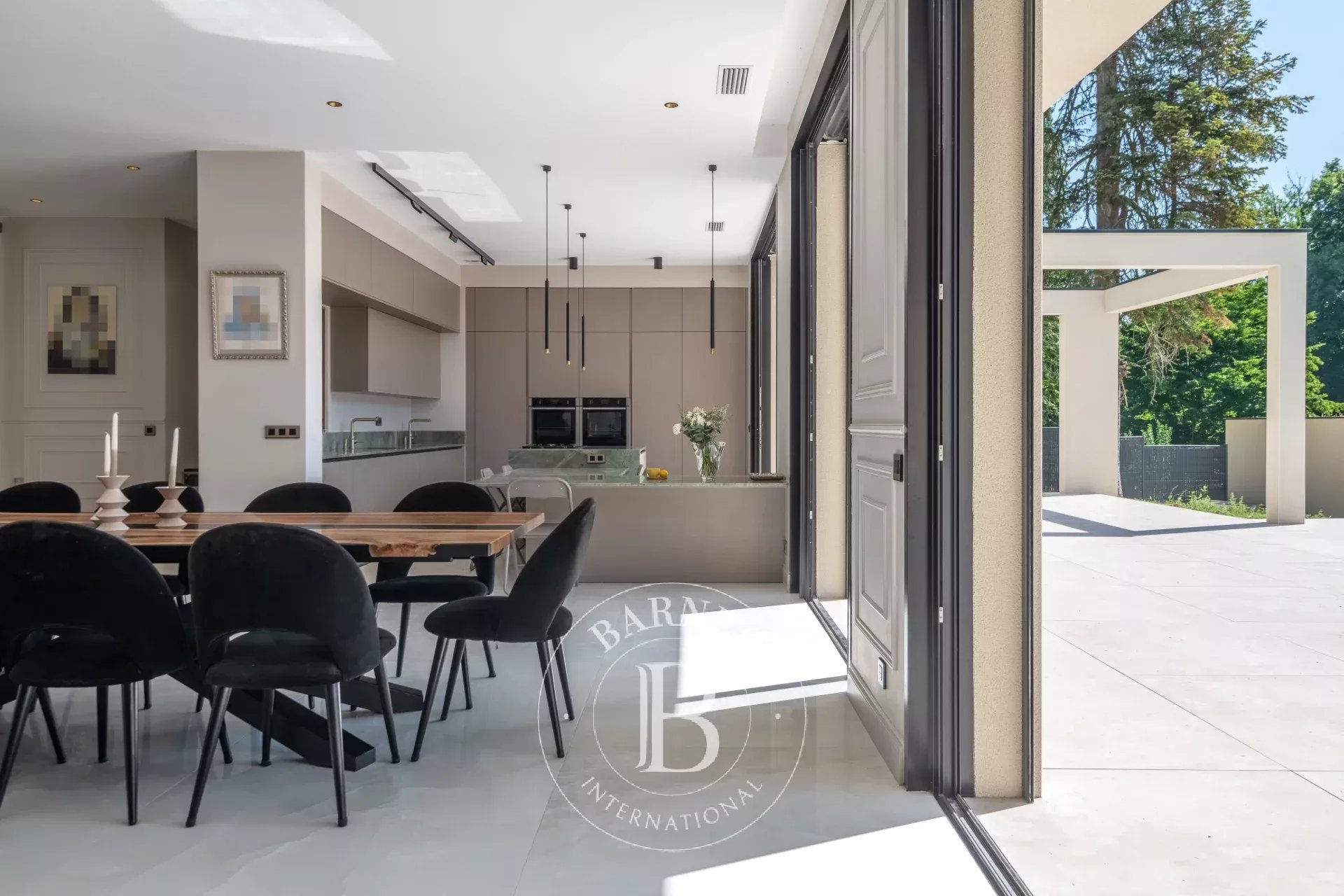 Ev Écully - picture 4