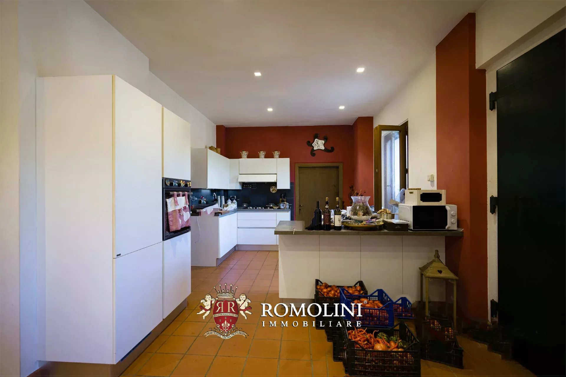 3 Bedroom Vineyard's Image 5
