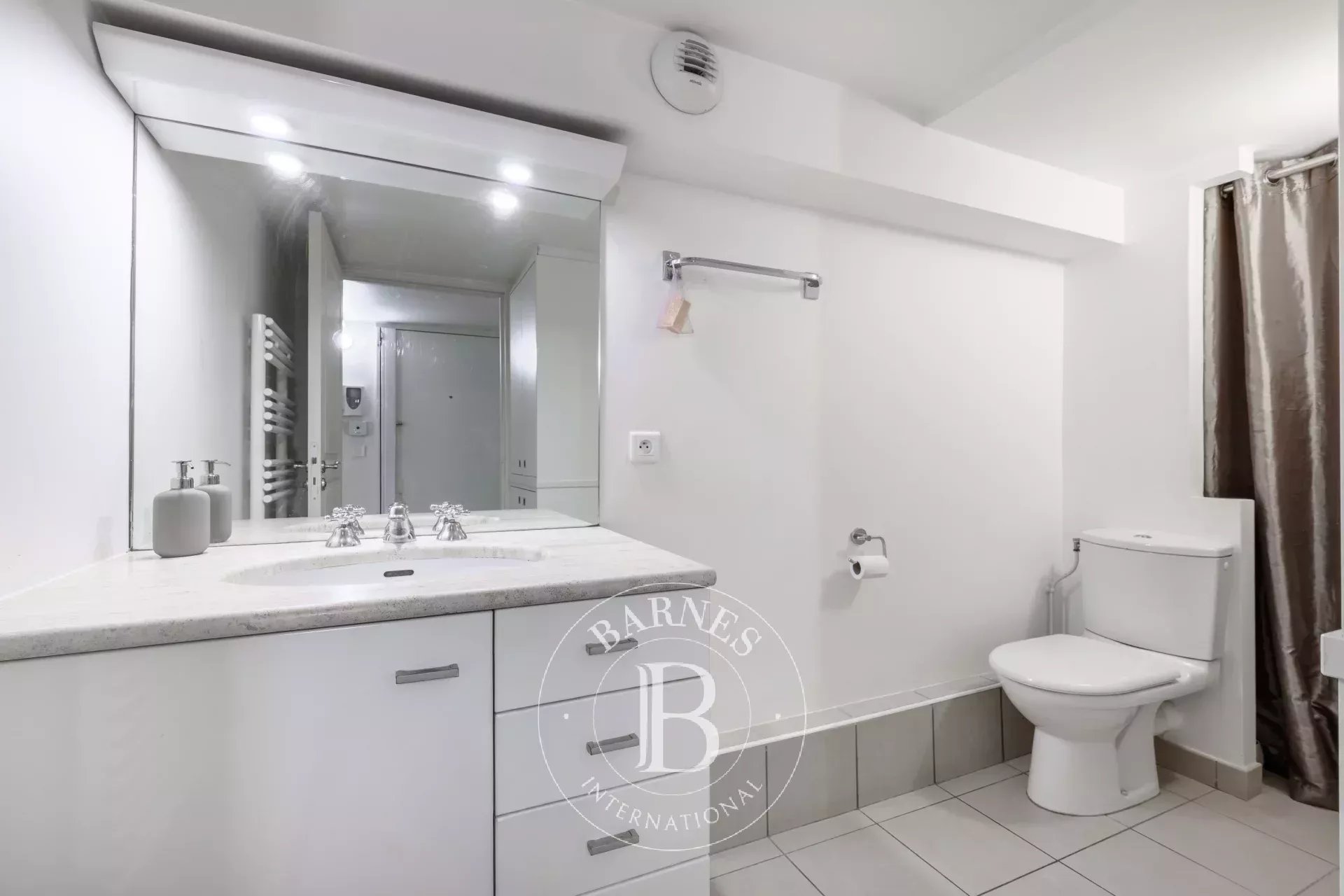 Daire Paris 3ème - picture 4