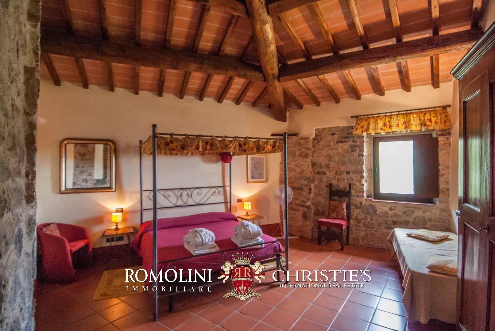 11 Bedroom Villa/Townhouse's Image 24