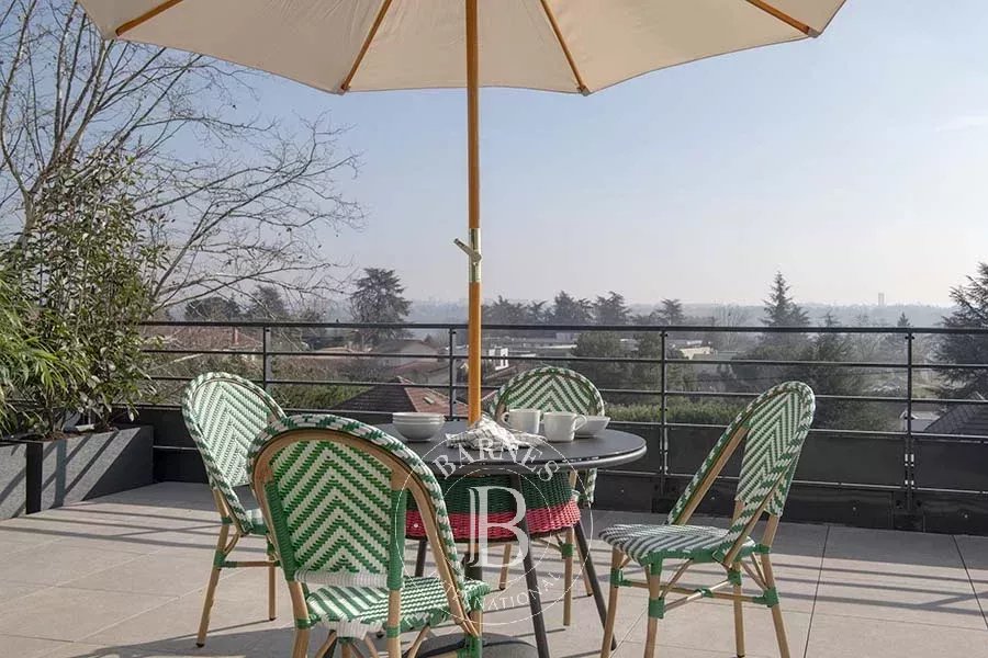 Daire Saint-Cyr-au-Mont-d'Or