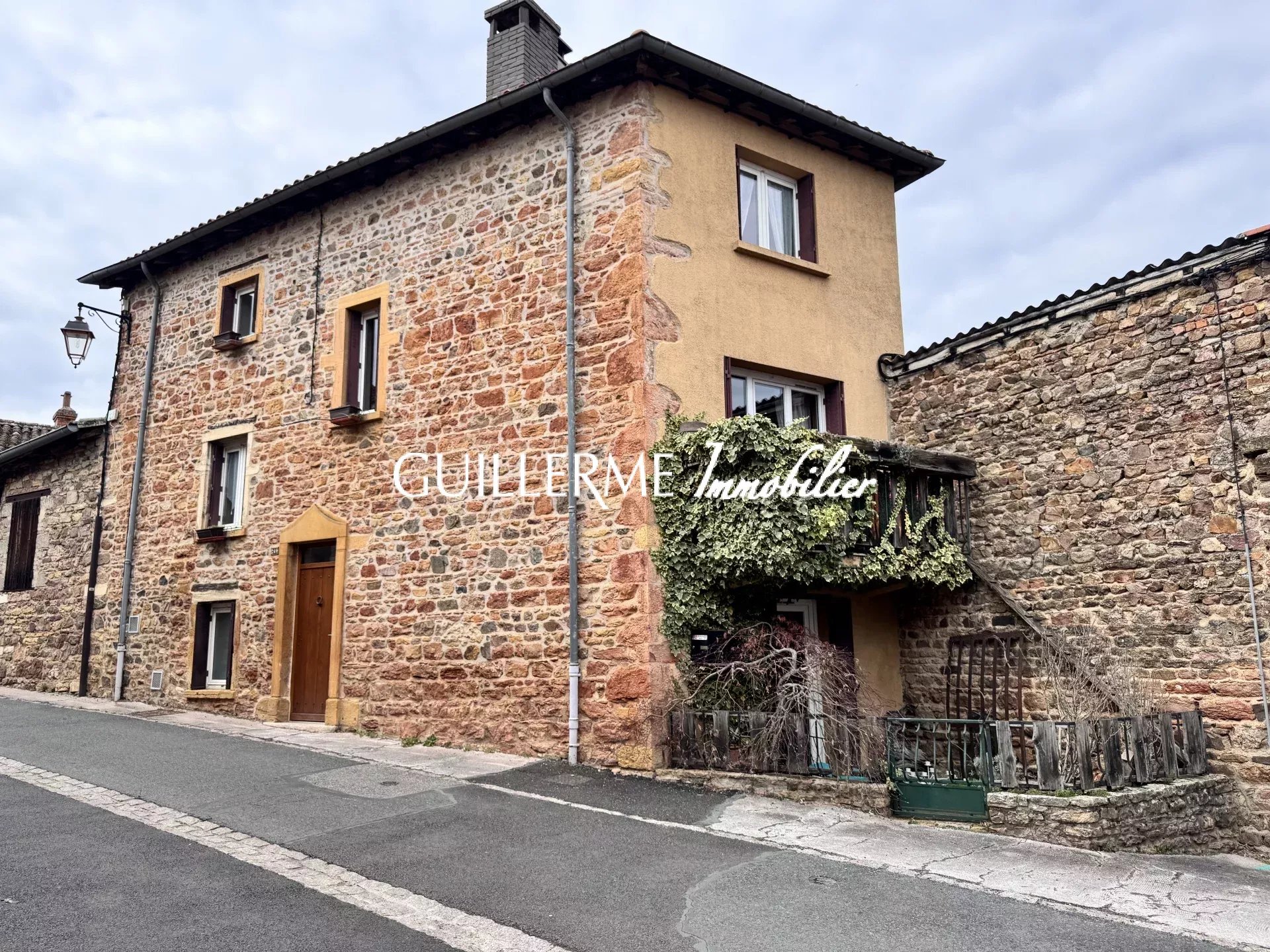 Agence immobilière de 