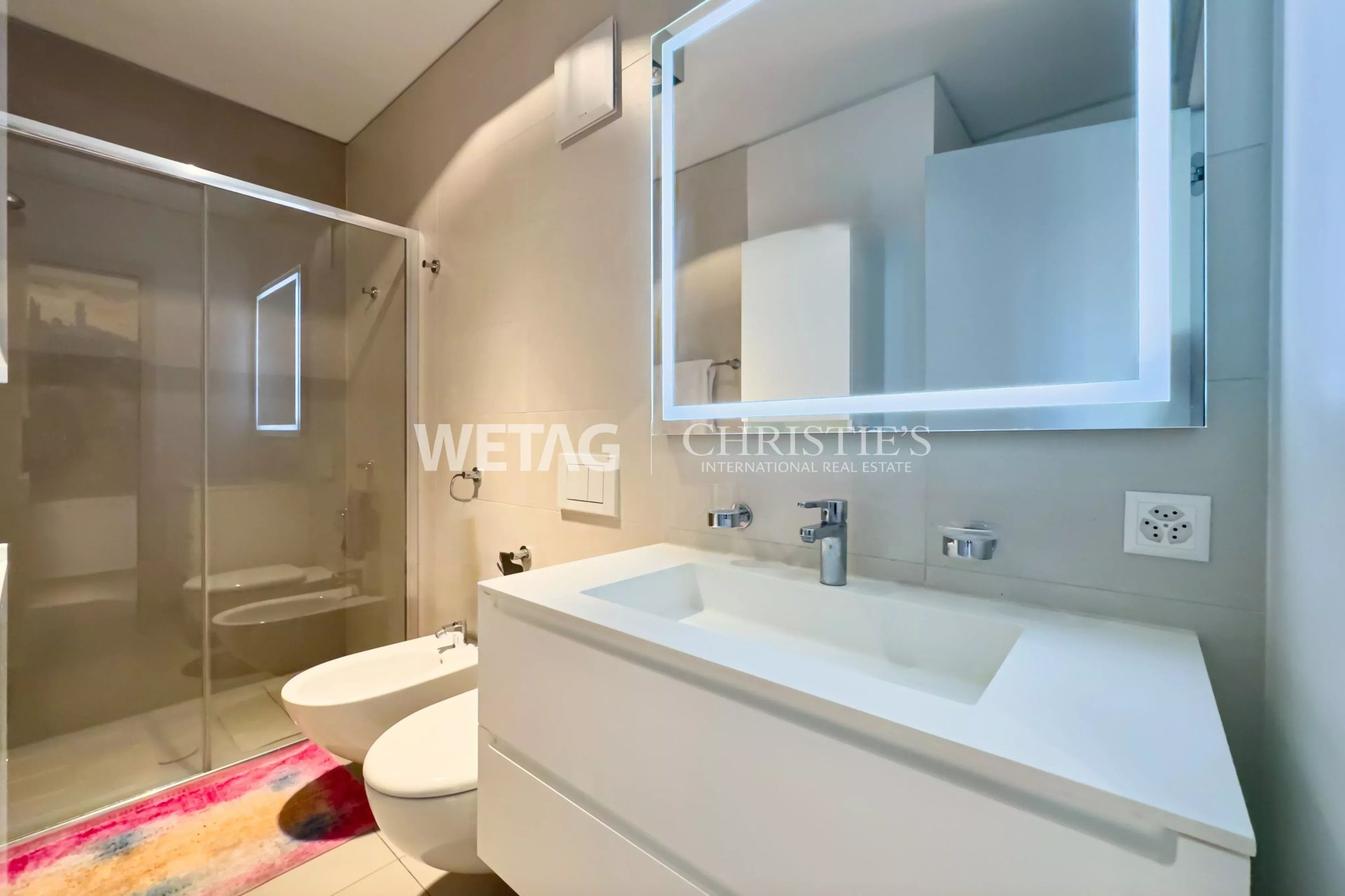 3 Bedroom Apartment/Flat's Image 8