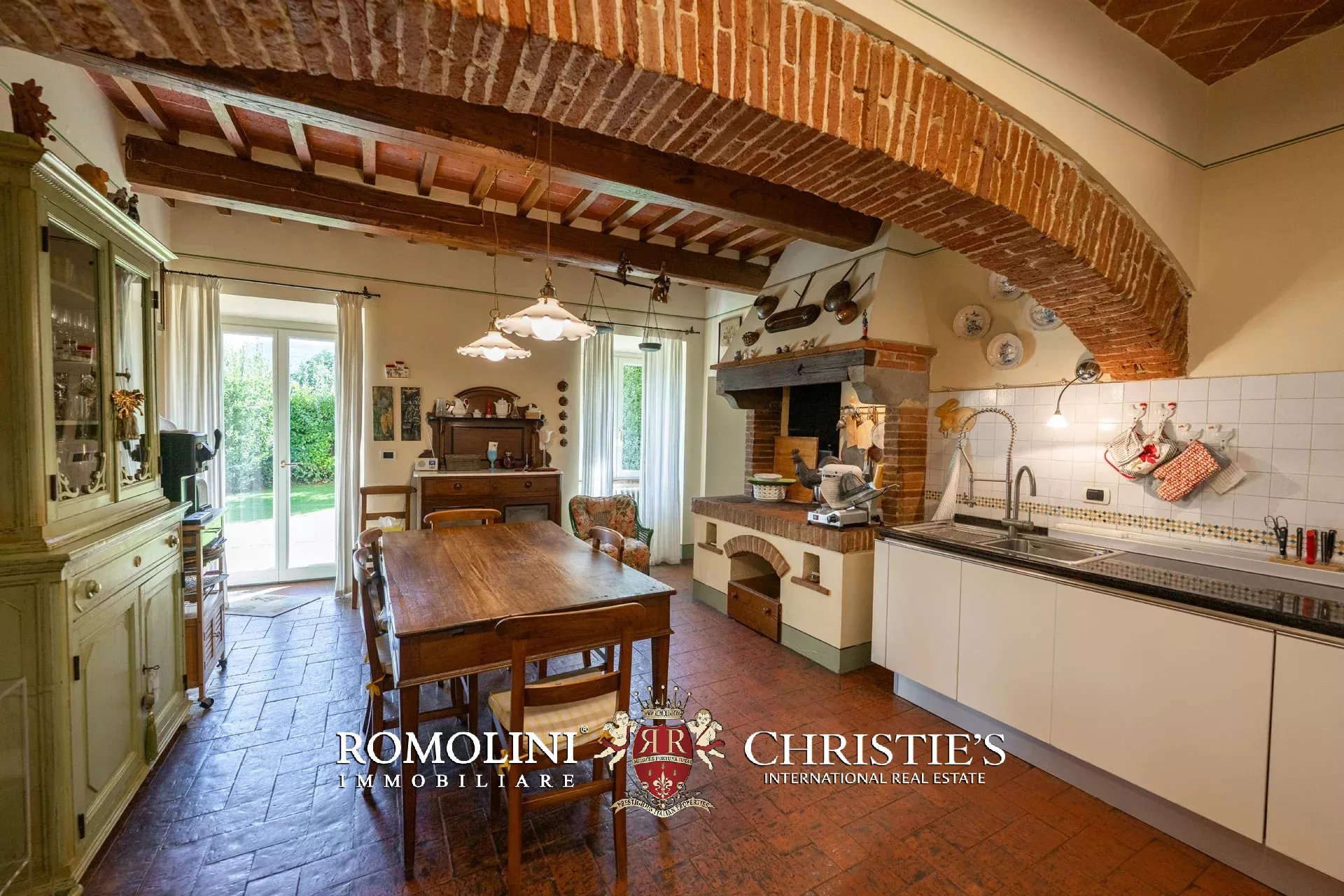 4 Bedroom Villa/Townhouse's Image 46