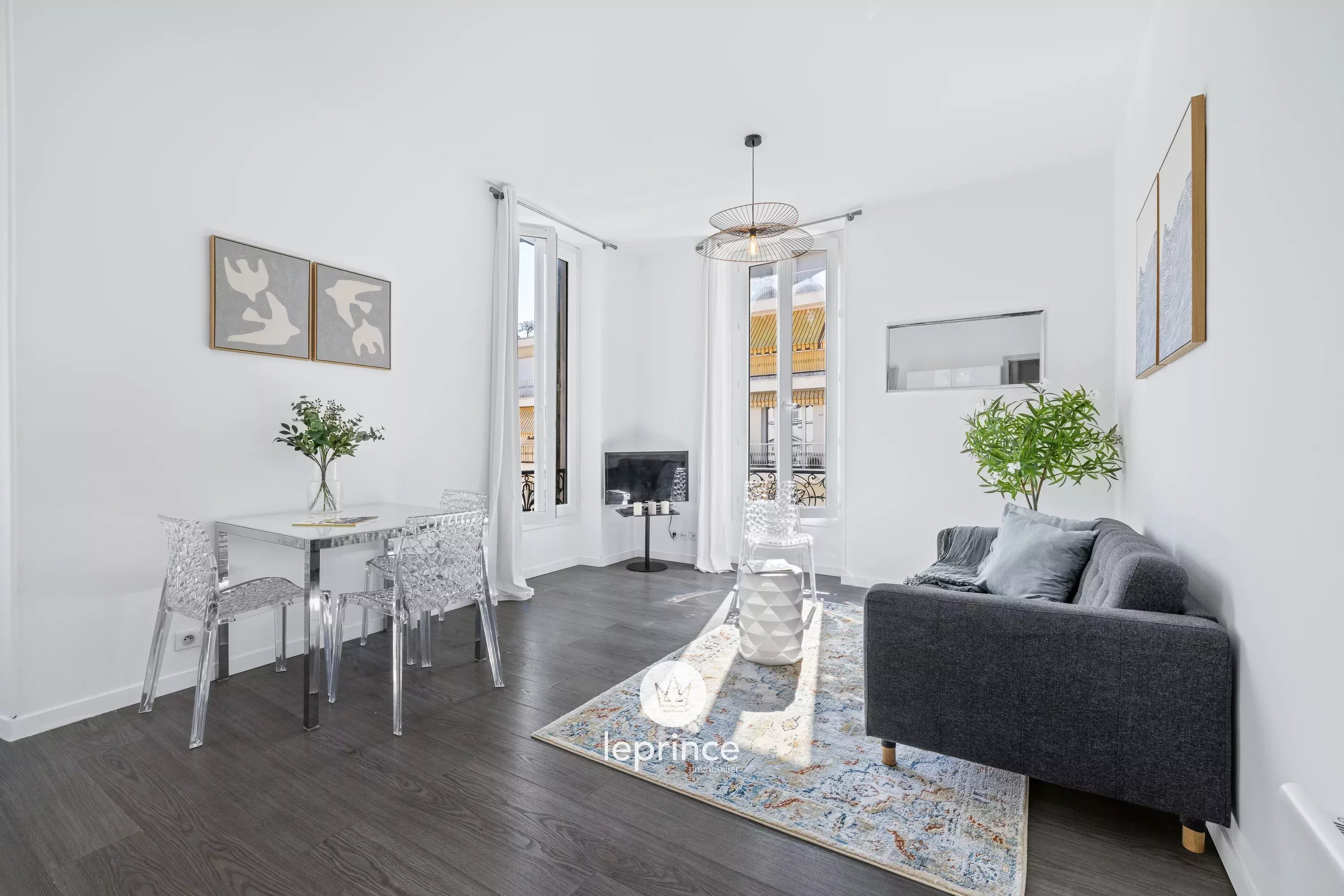 Agence immobilière de 