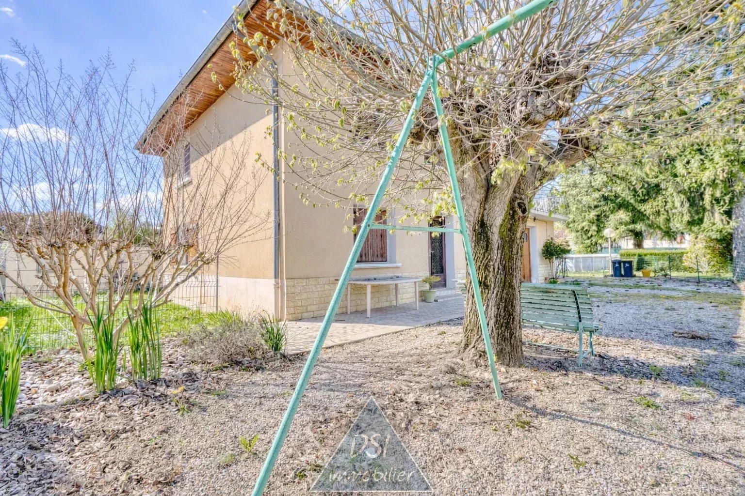 Agence immobilière de 