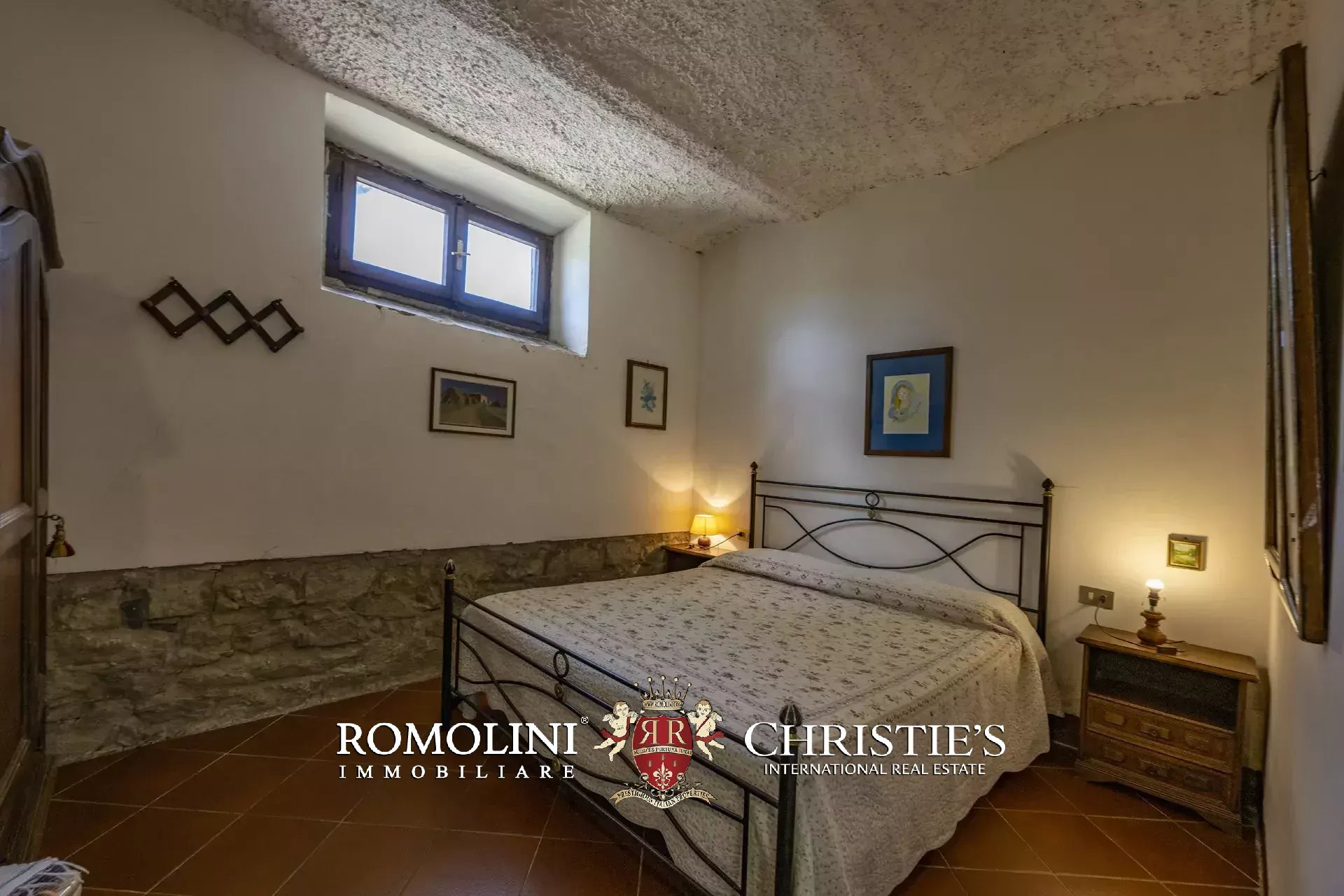 15 Bedroom Villa/Townhouse's Image 71