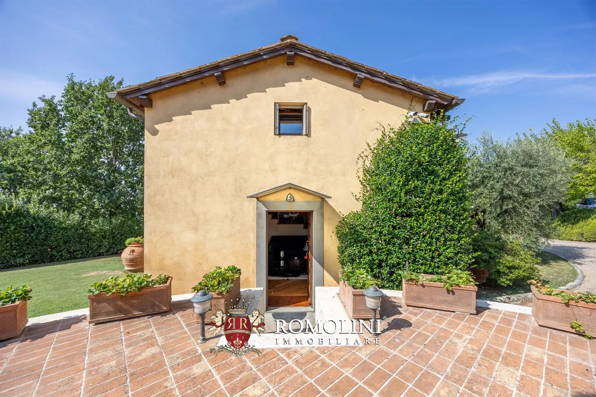 4 Bedroom Villa/Townhouse's Image 105