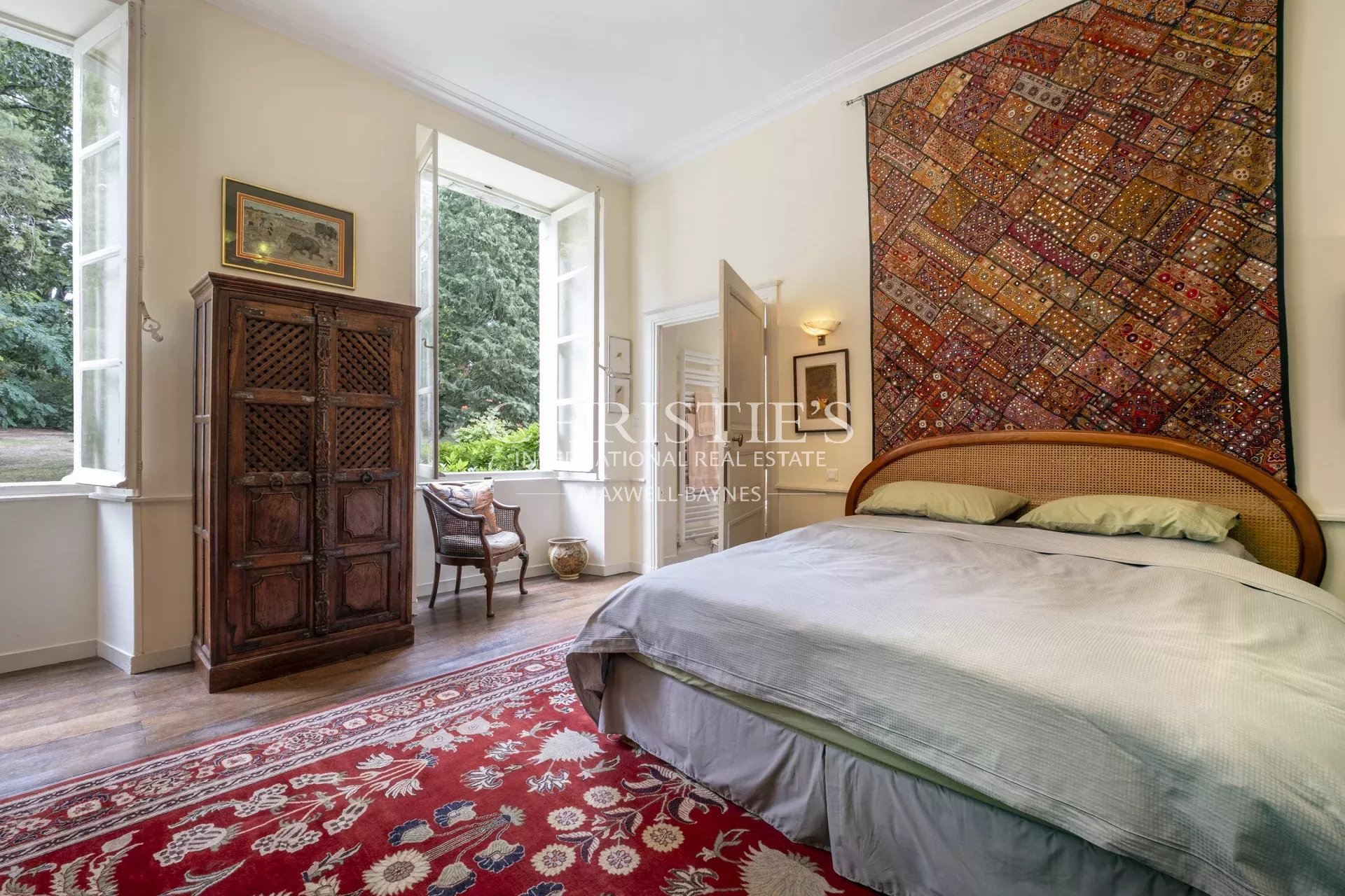 7 Bedroom Chateau's Image 15
