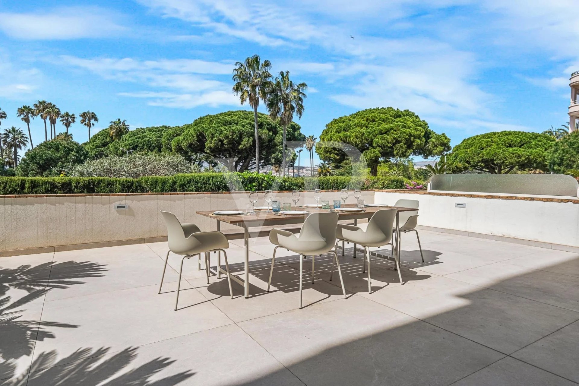 Cannes Croisette
