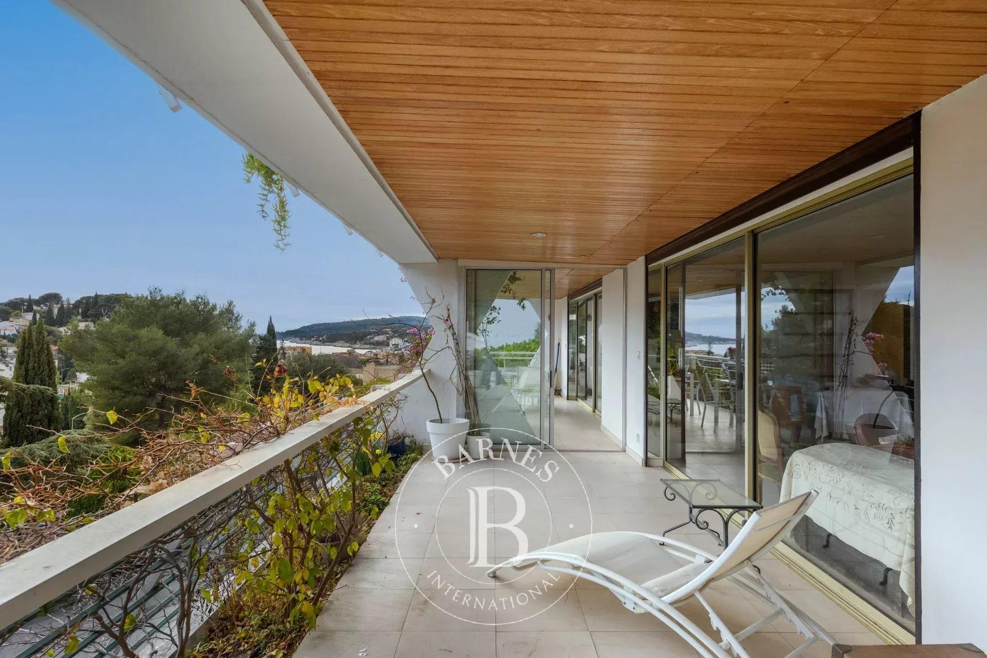 Daire Cassis - picture 7