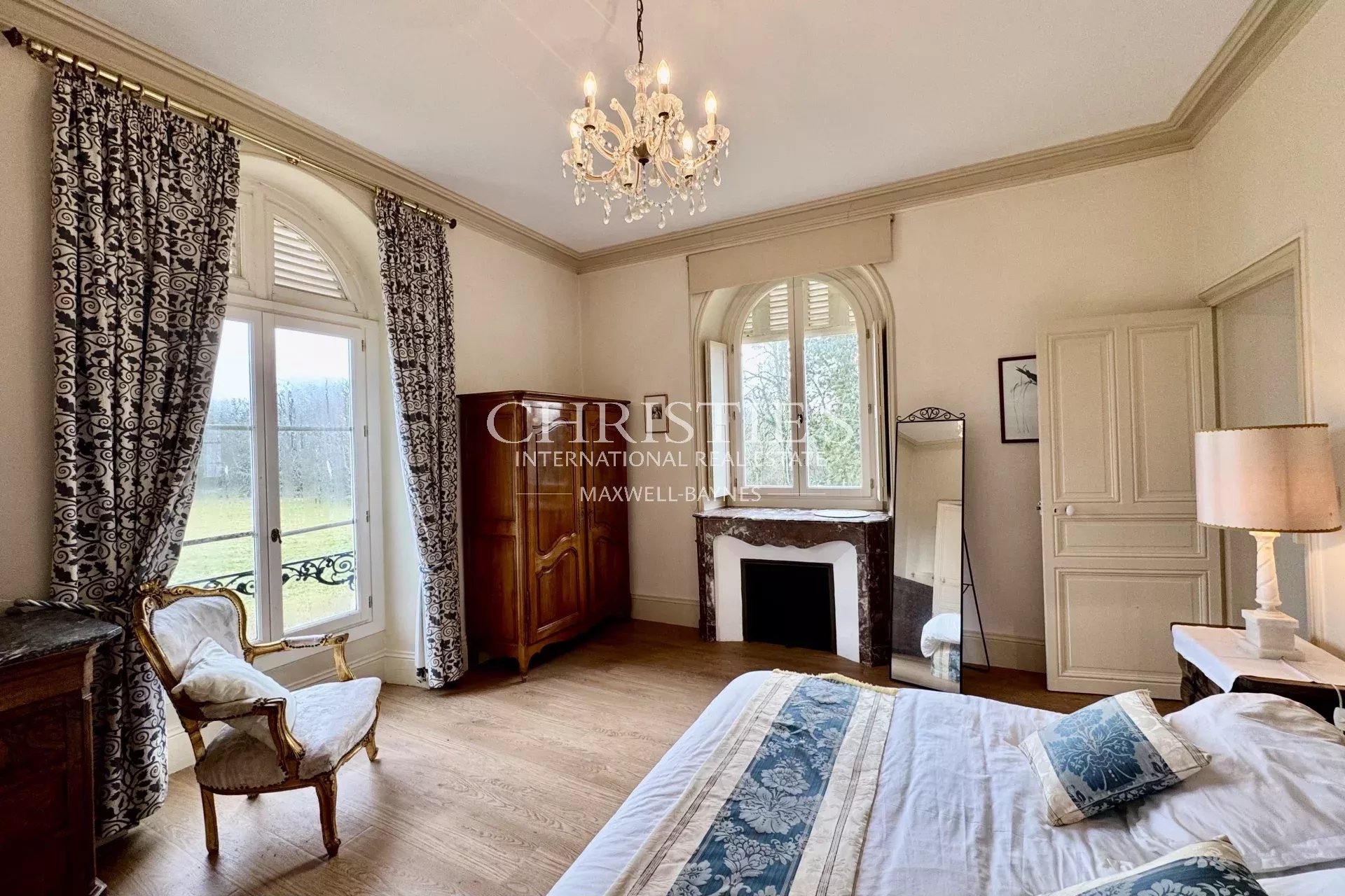 10 Bedroom Chateau's Image 26