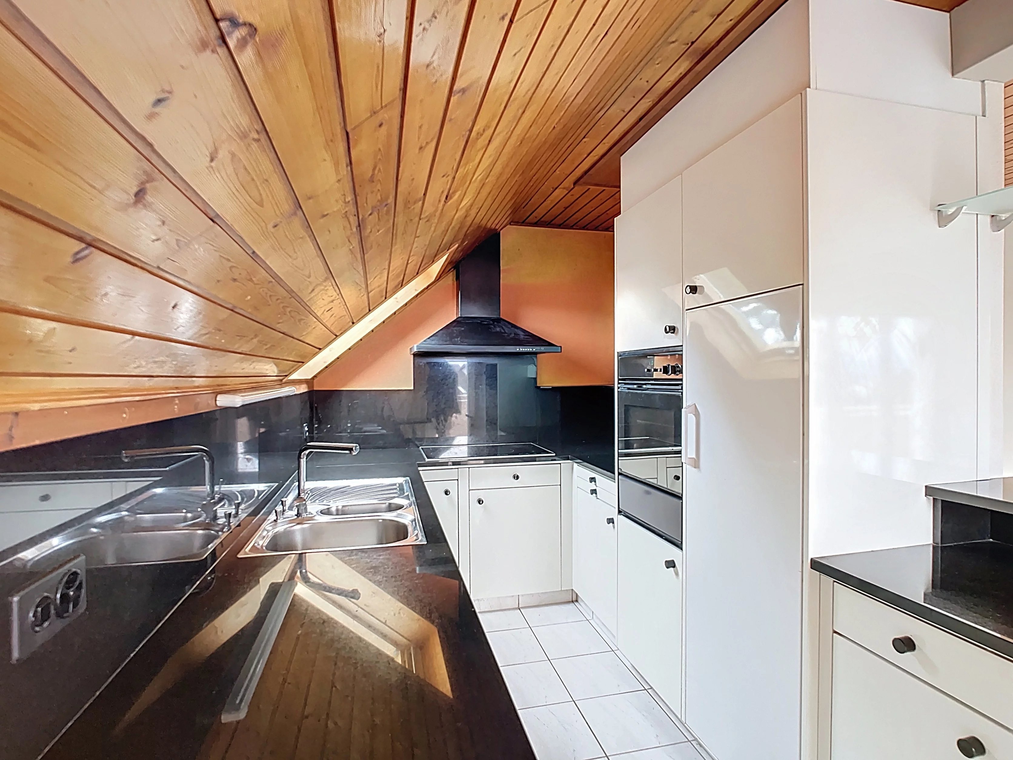 Attique au centre de St Sulpice