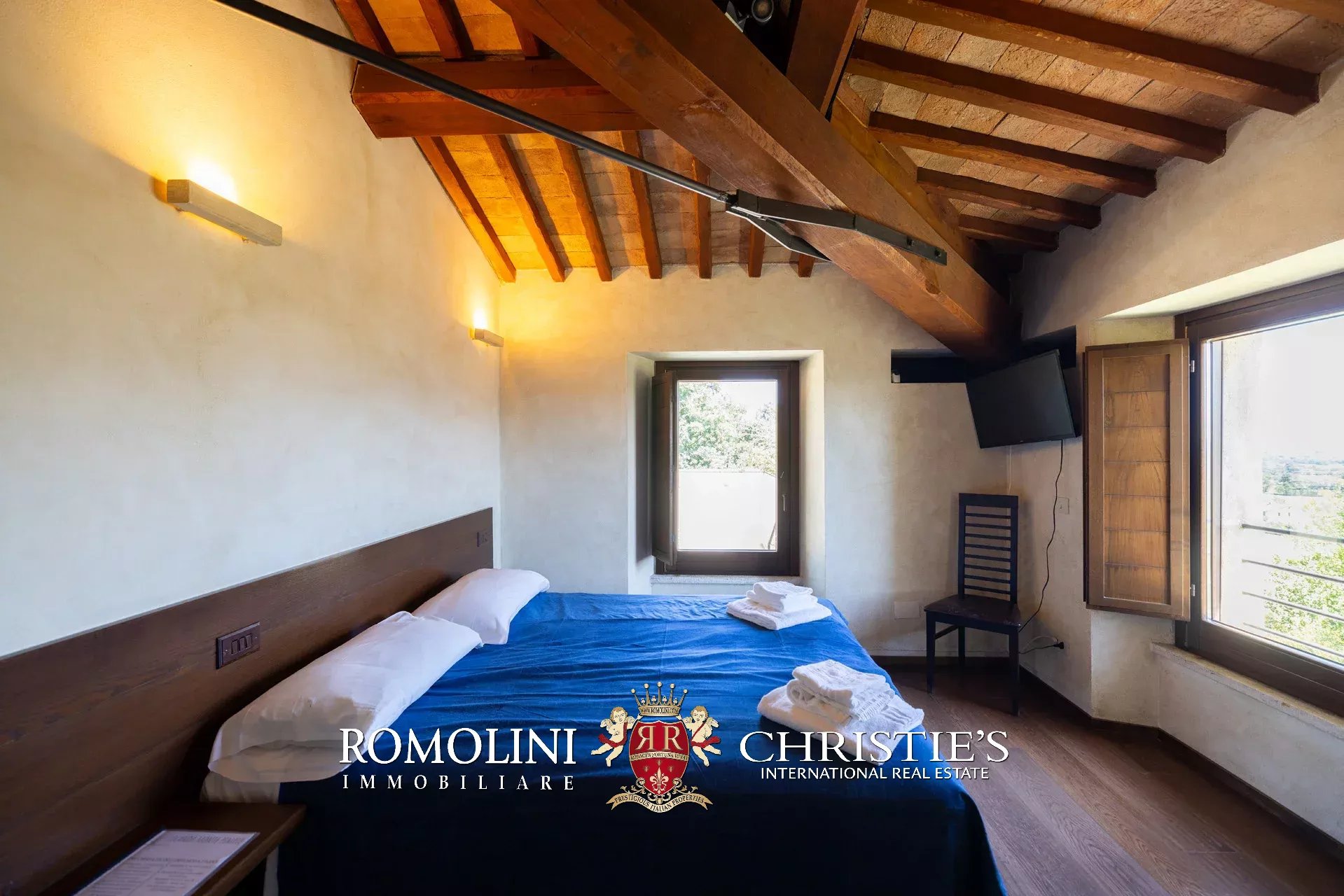 27 Bedroom Villa/Townhouse's Image 64