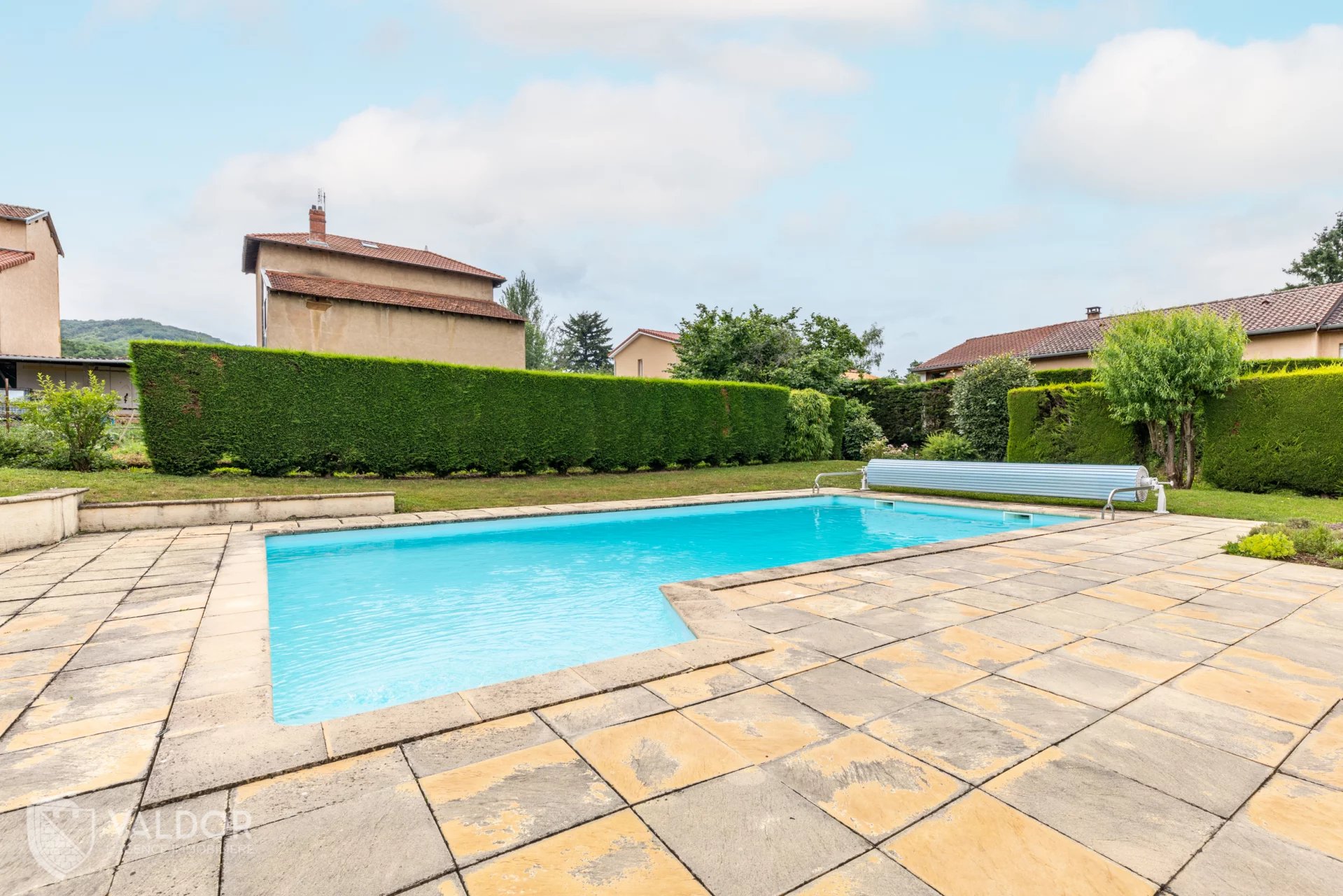 Maison de plain pied de 115 m² avec piscine à Chasselay