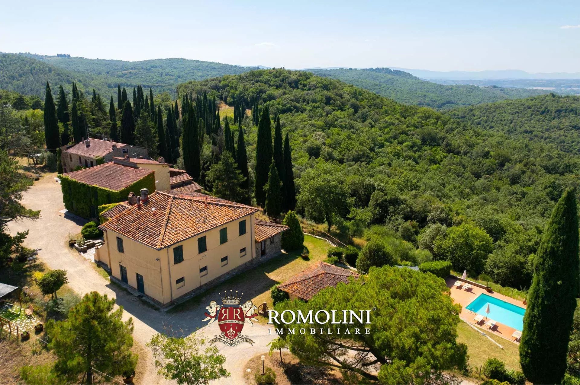 19 Bedroom Vineyard's Image 6