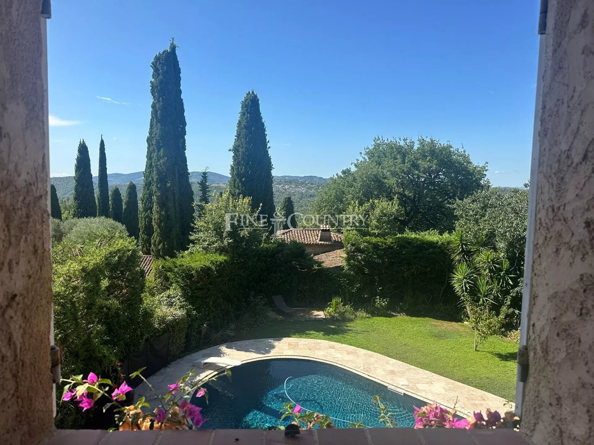 Photo of For Sale Stone property in Cabris
