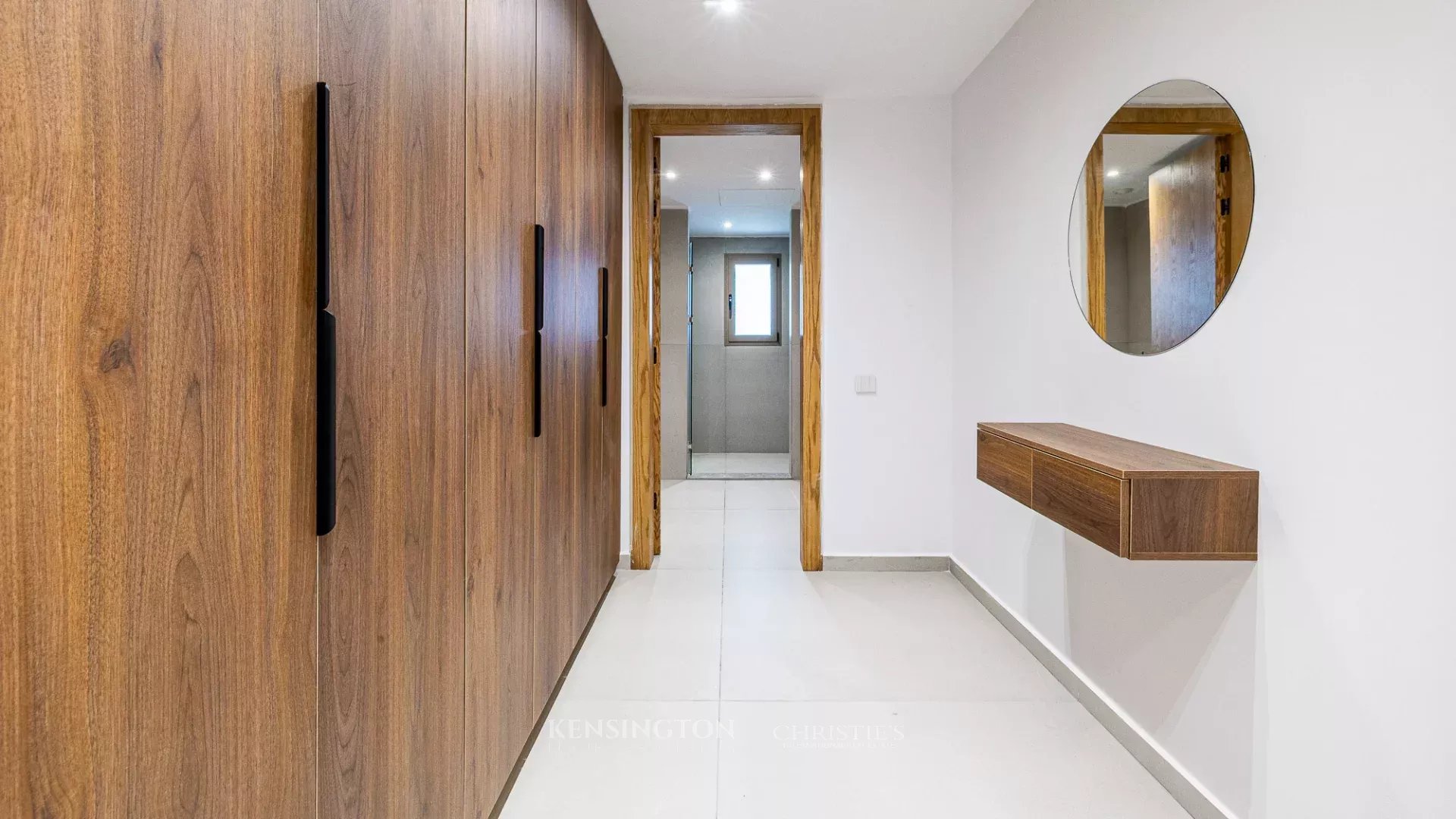 9 Bedroom Villa/Townhouse's Image 66