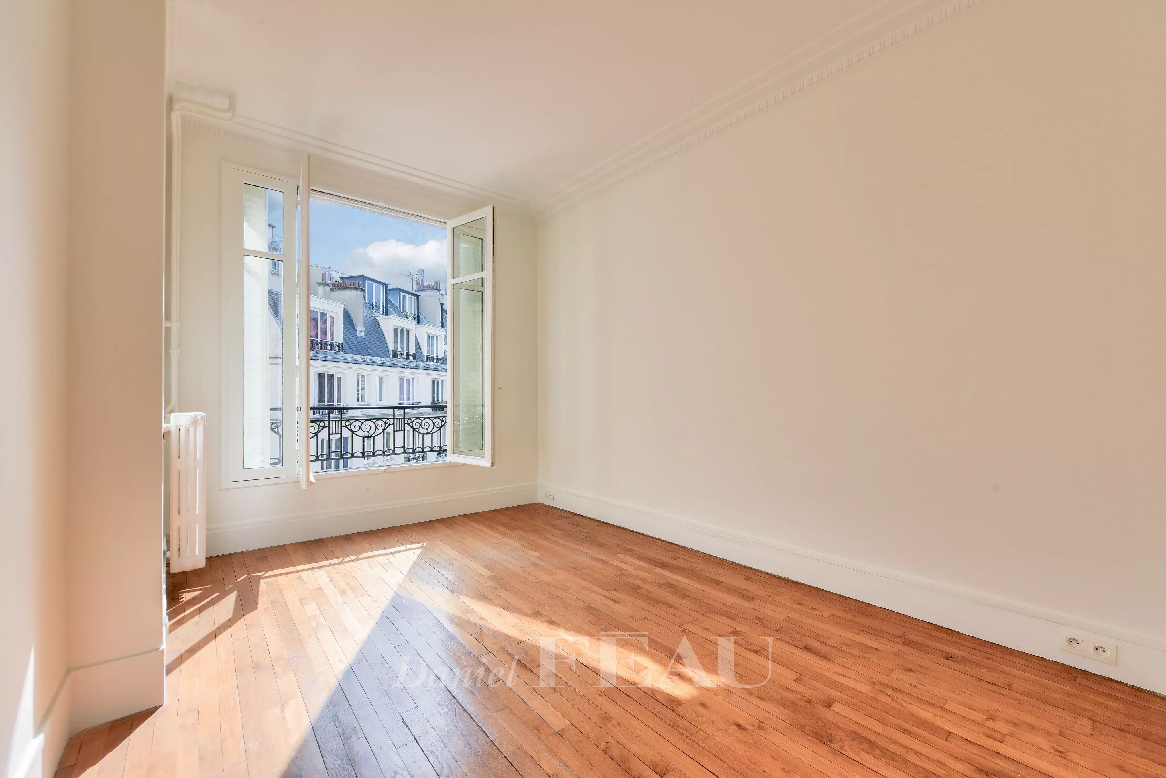 Rental Apartment Paris 17th