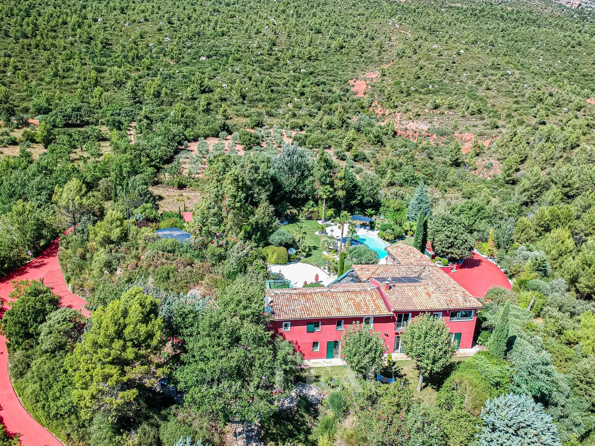 Campagne d'Aix en Provence - Propriété de caractère