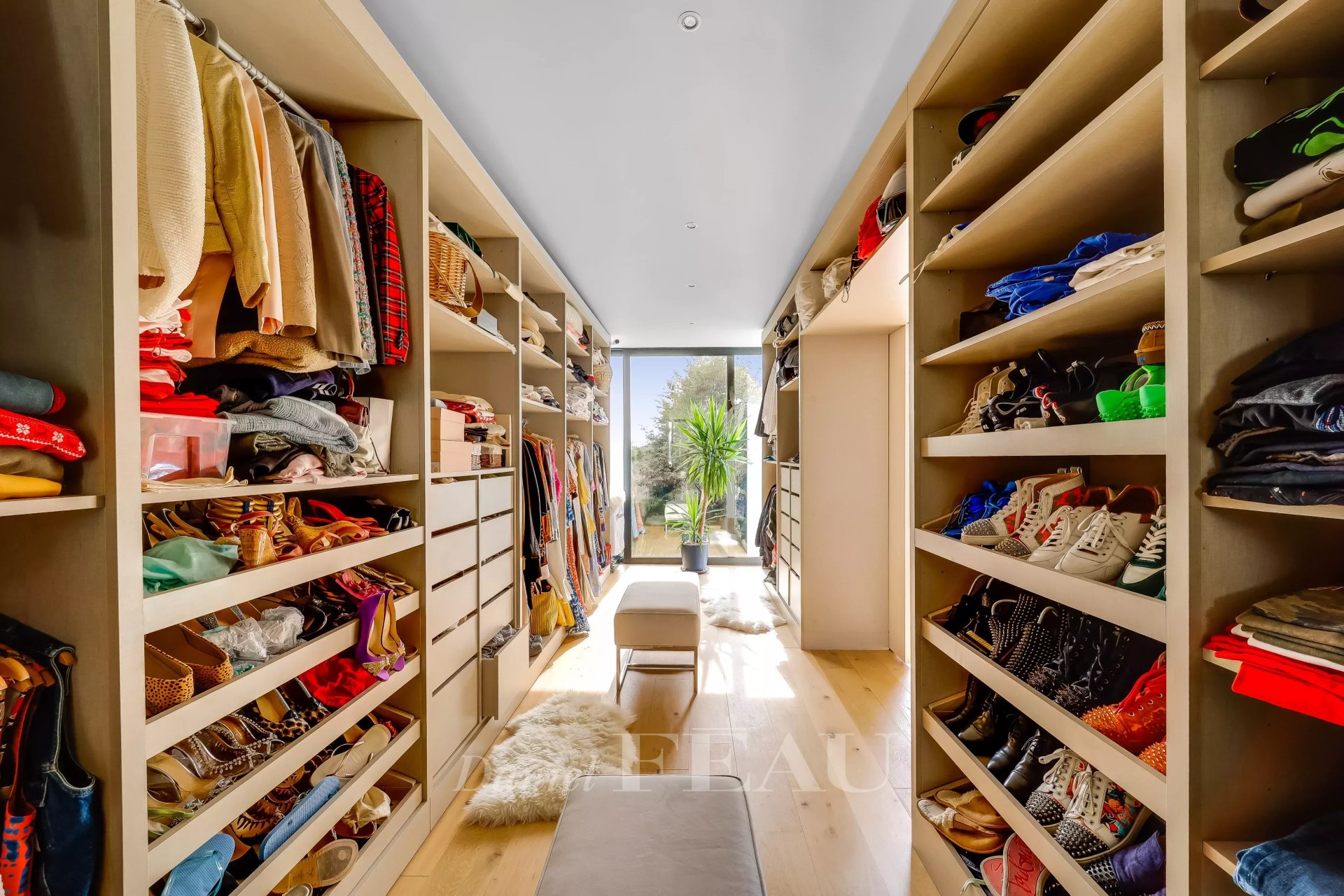 5 Bedroom Villa/Townhouse's Image 11