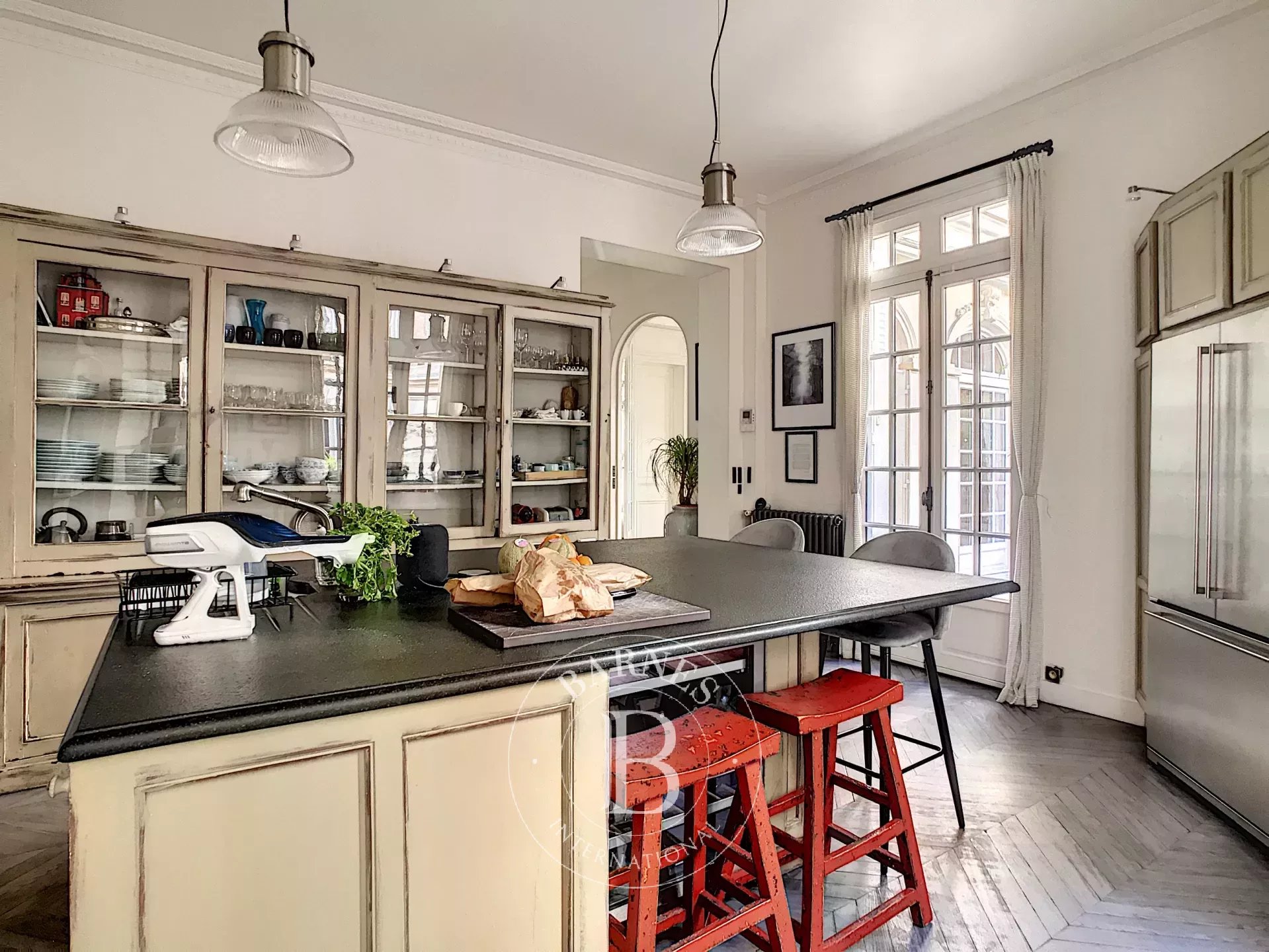 Konak Paris 17ème - picture 35