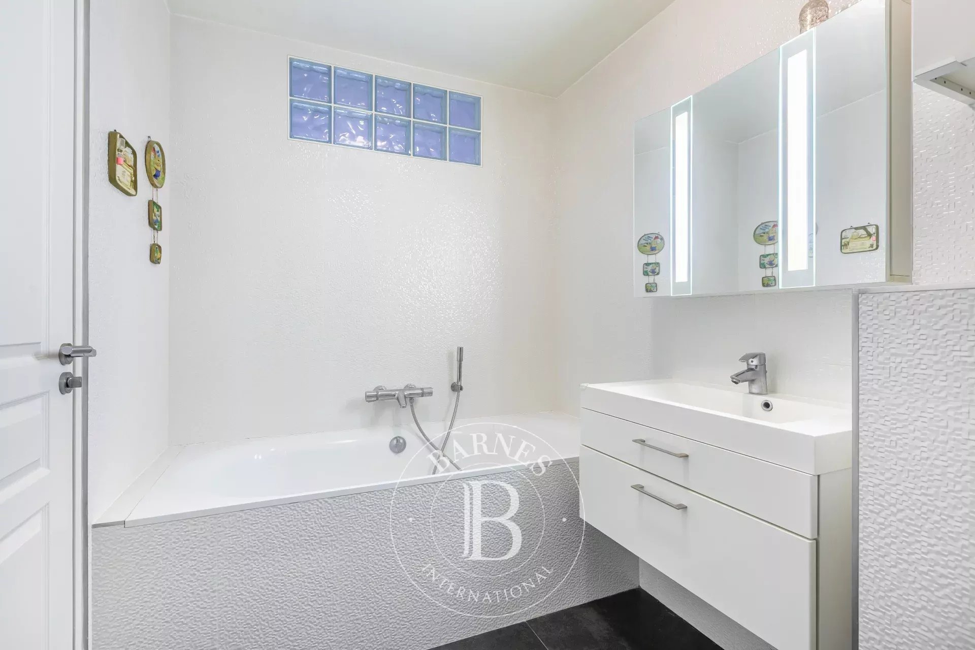 Daire Paris 16ème - picture 4