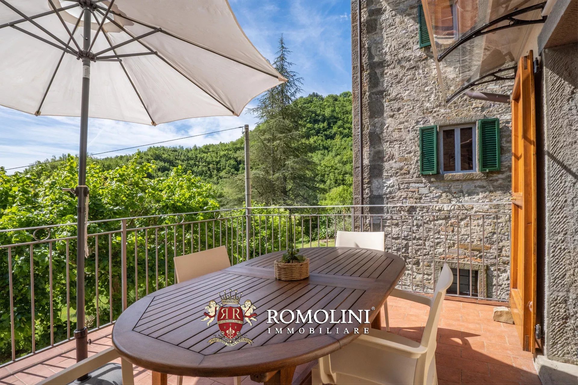 6 Bedroom Villa/Townhouse's Image 94
