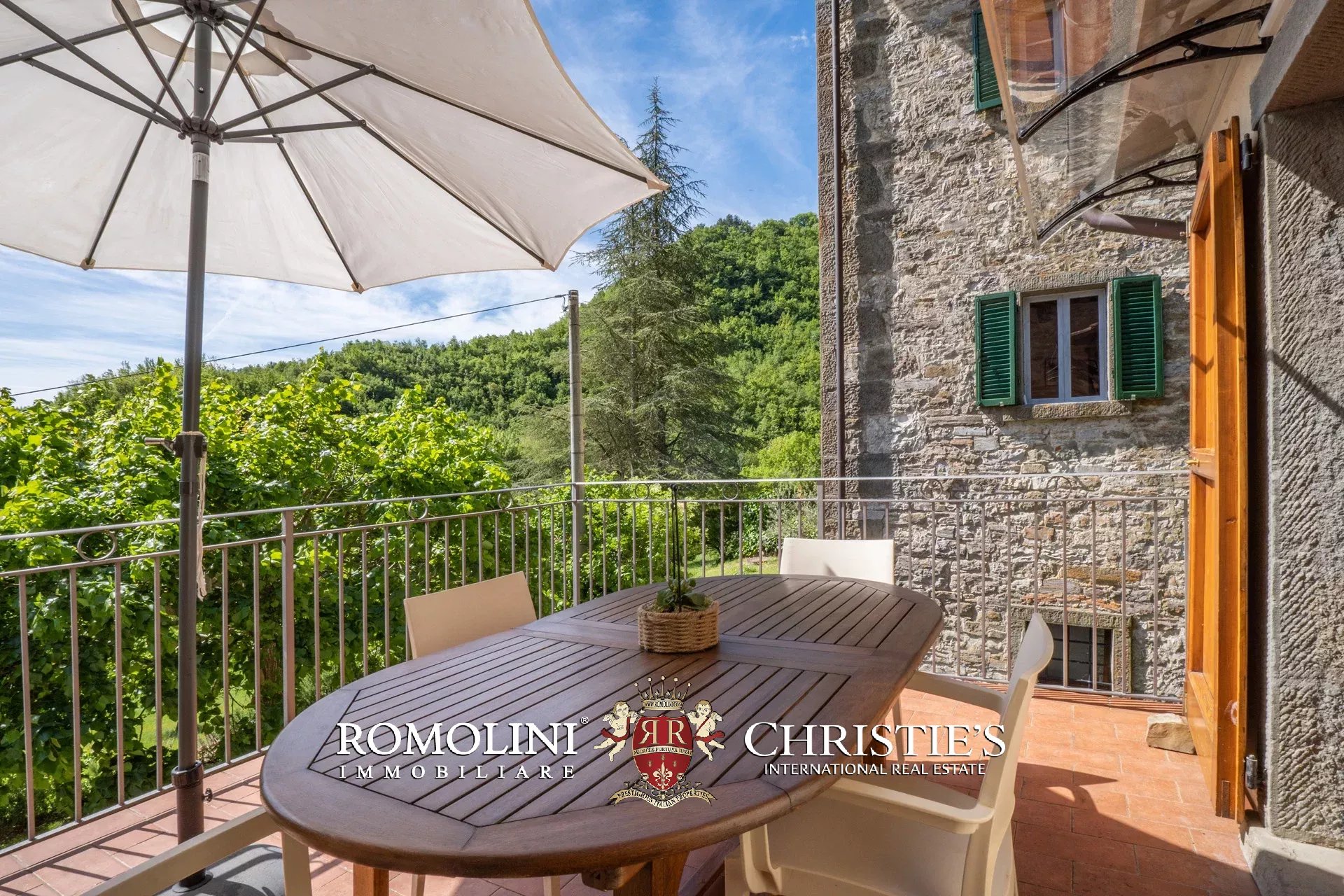 6 Bedroom Villa/Townhouse's Image 93