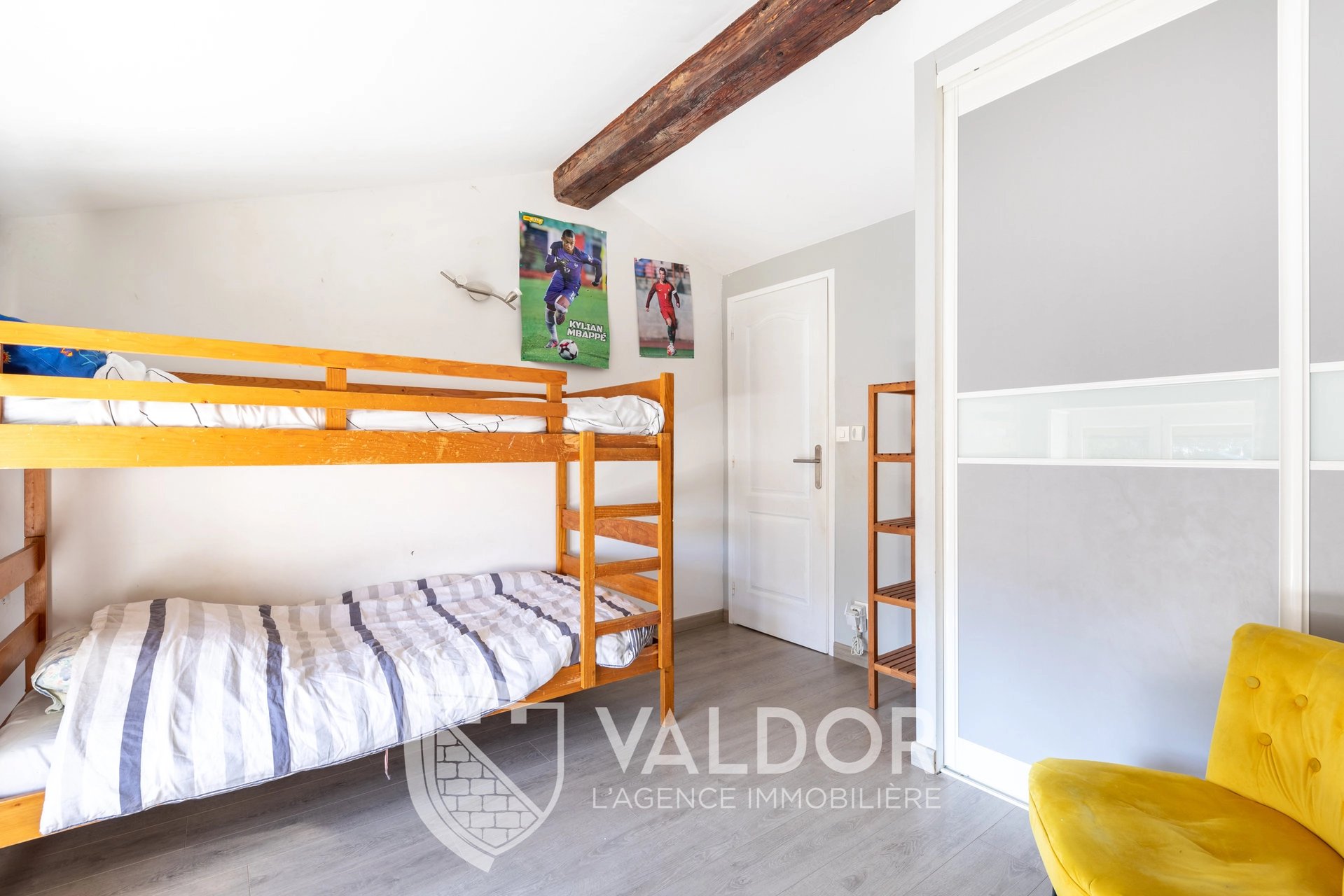 Appartement T4 de 97,35 m² à Chasselay (69380)