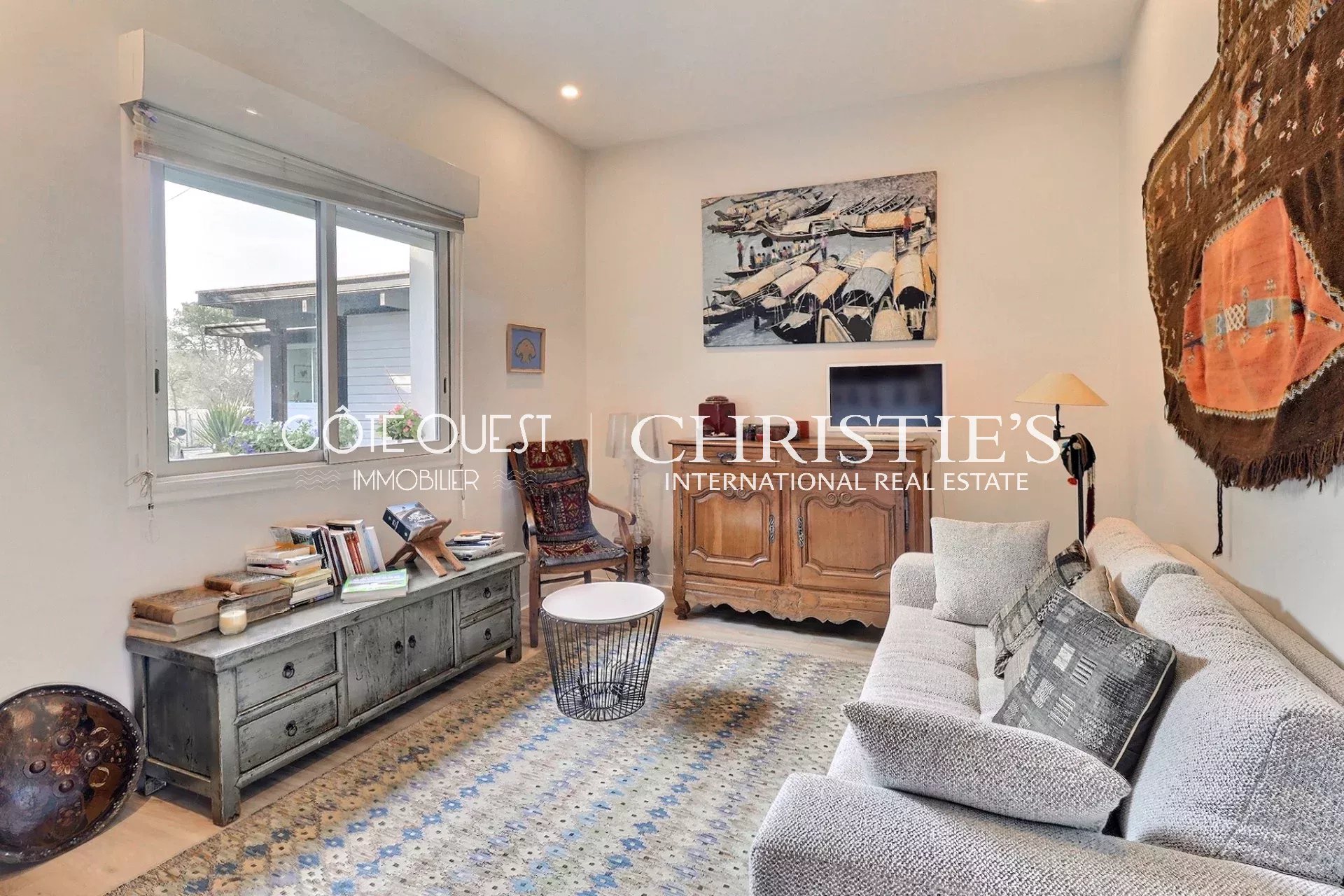 5 Bedroom Villa/Townhouse's Image 11