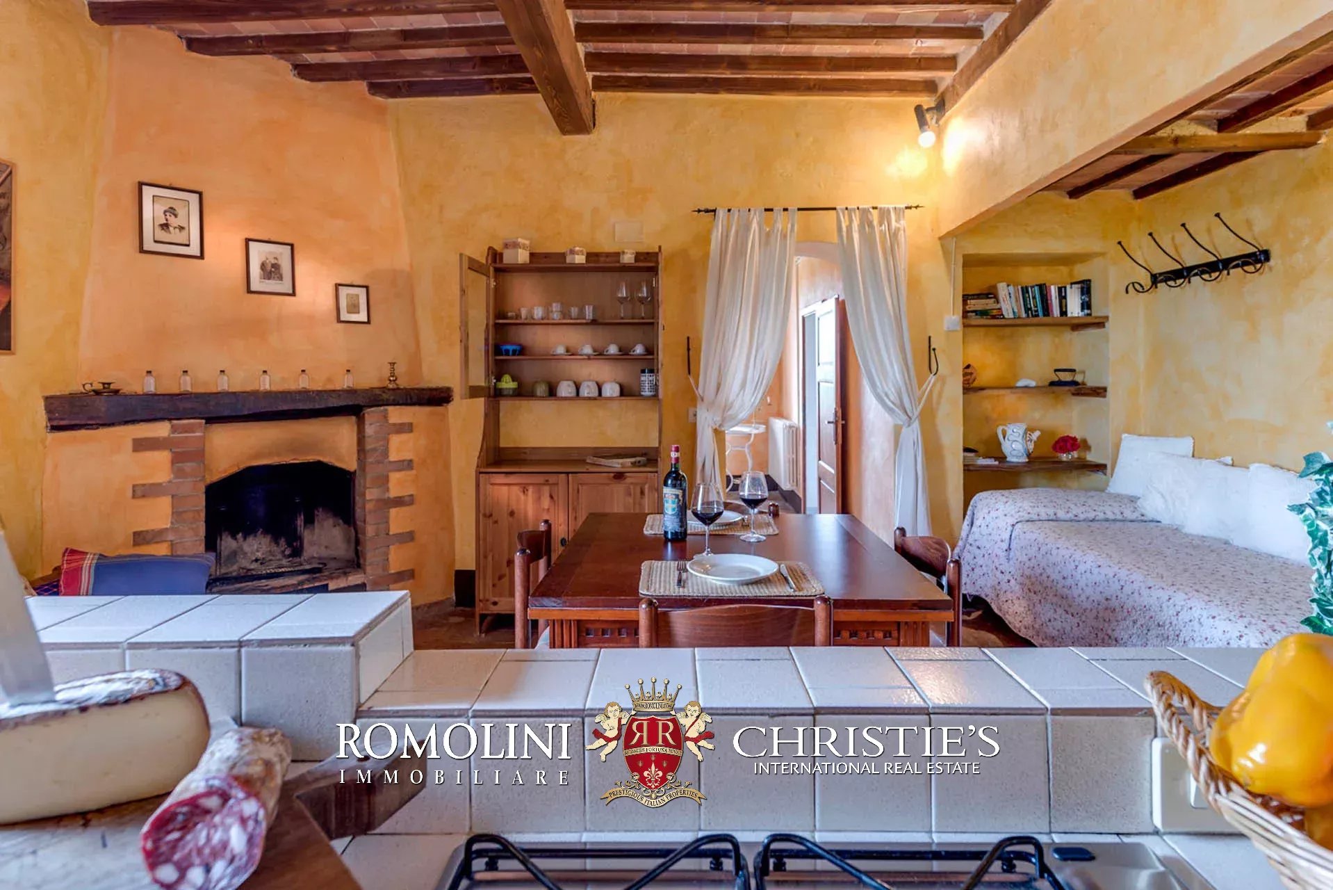 18 Bedroom Villa/Townhouse's Image 70