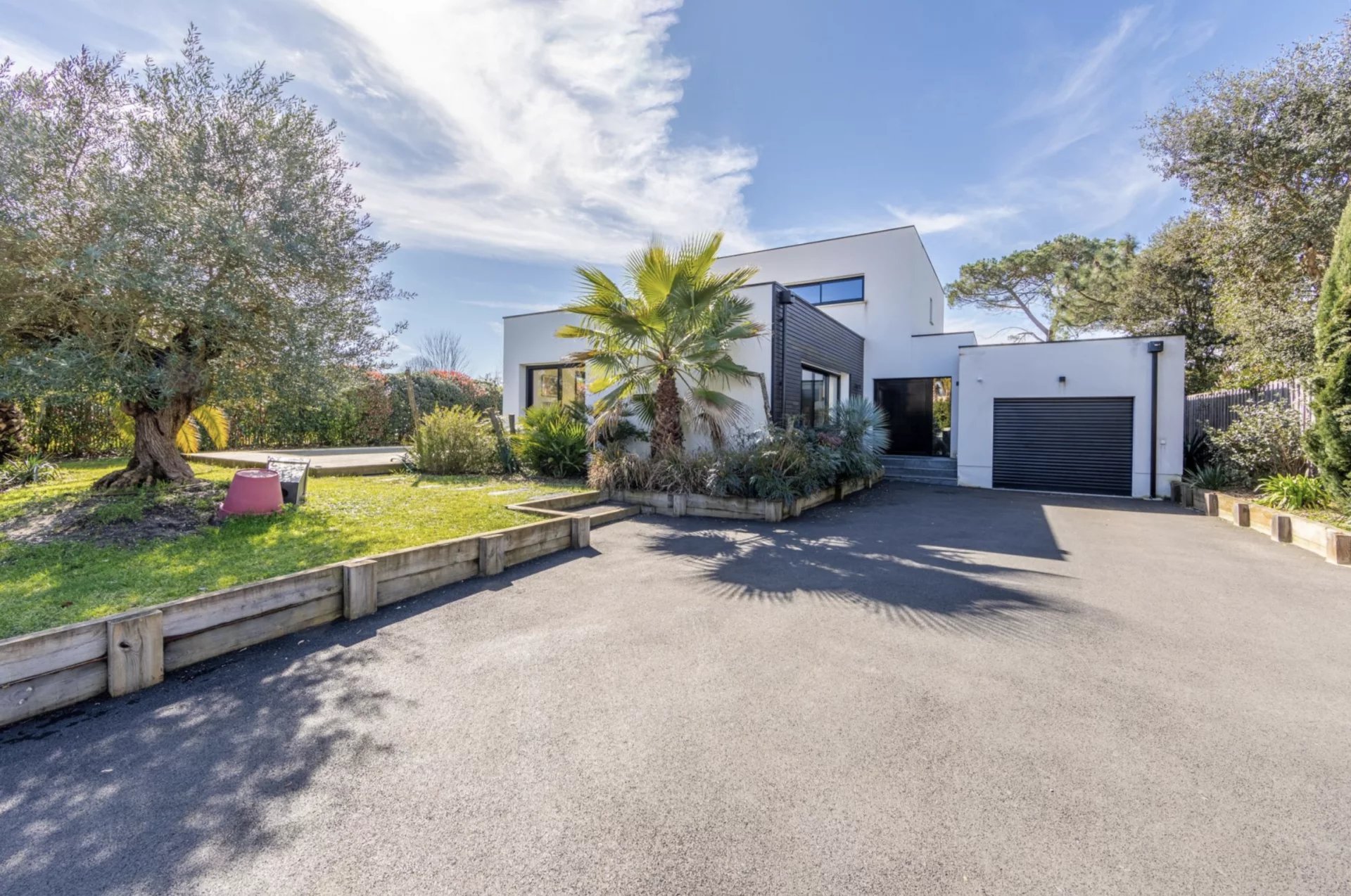 Agence immobilière de 