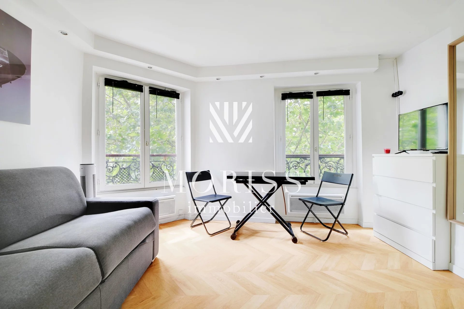 Appartement d'angle 28 m2 Rue Gauthey - Image Array
