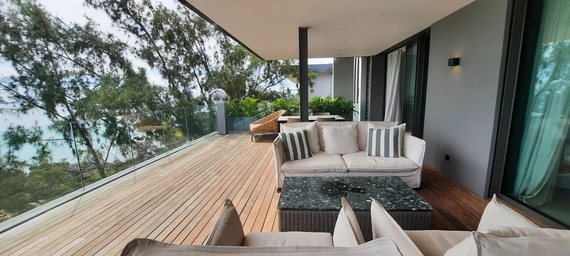 Penthouse Grand Baie - picture 12