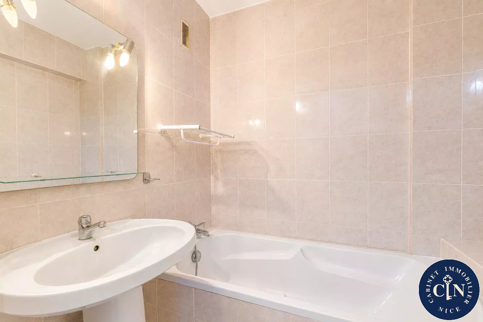 3 pièces 62 m² - Grande terrasse ouest - Saint-Augustin — photo 9
