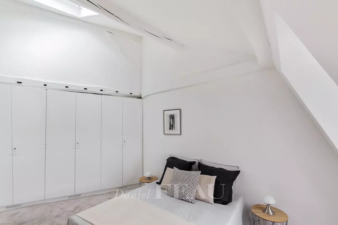 Sale Apartment Paris 6th