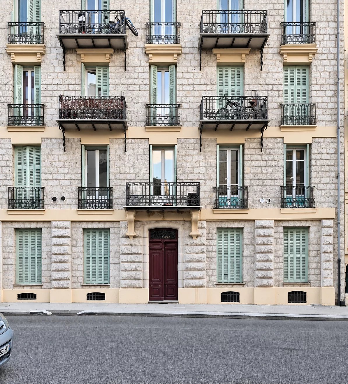 2 pièces - Libération