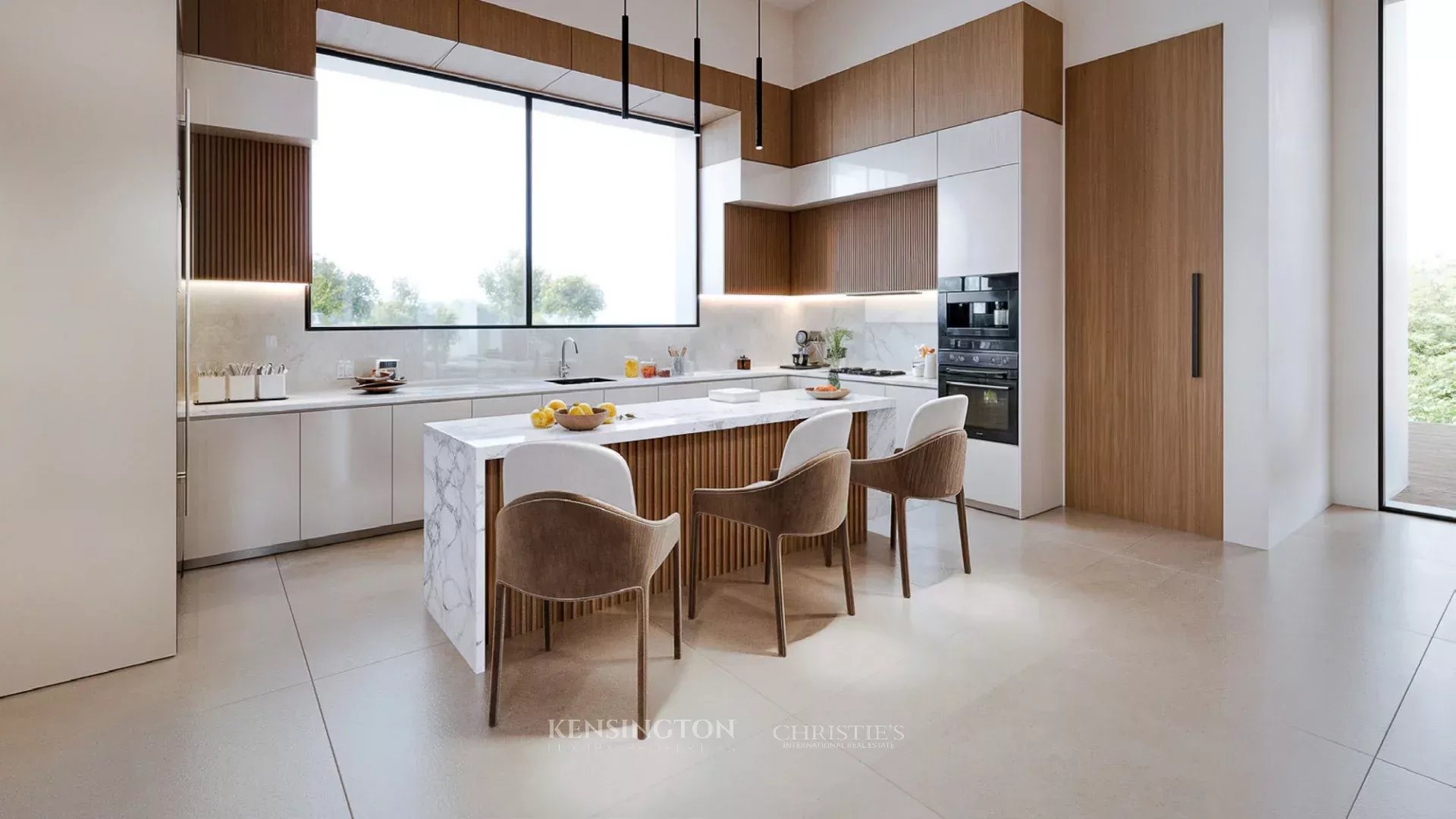 4 Bedroom Villa/Townhouse's Image 7