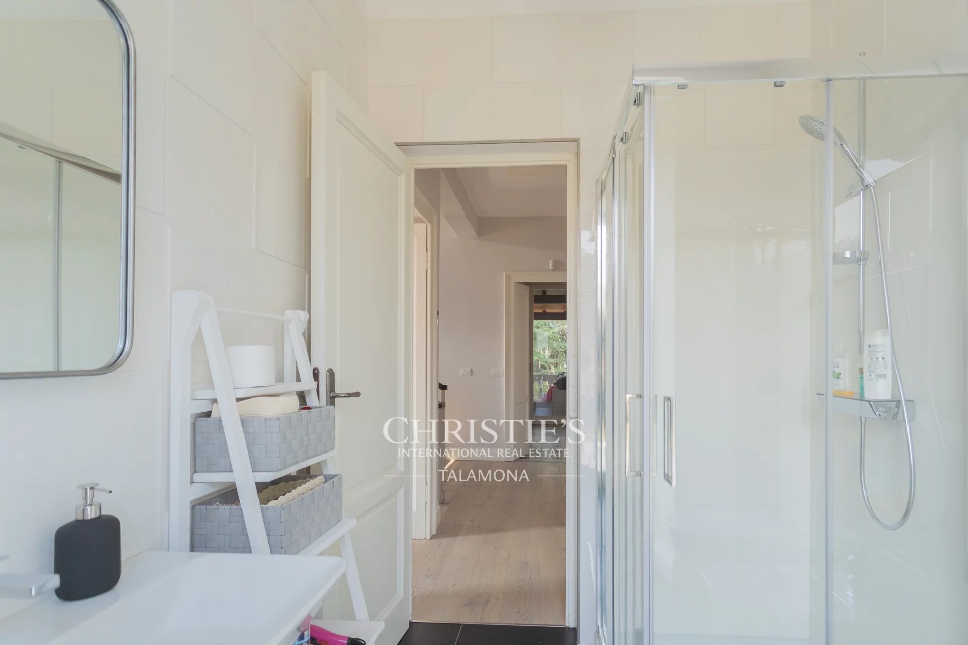 3 Bedroom Villa/Townhouse's Image 22