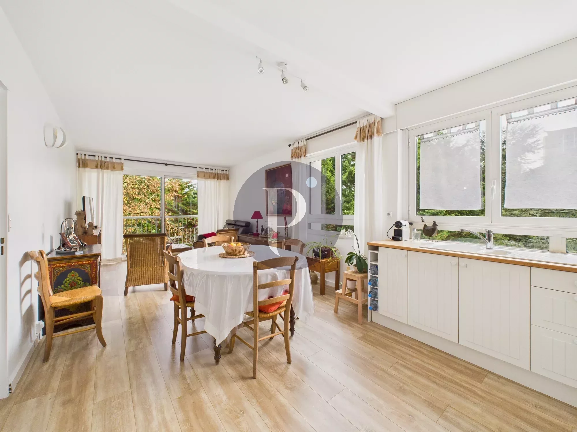 vente-appartement-3-pieces-verrieres-le-buisson-86453794